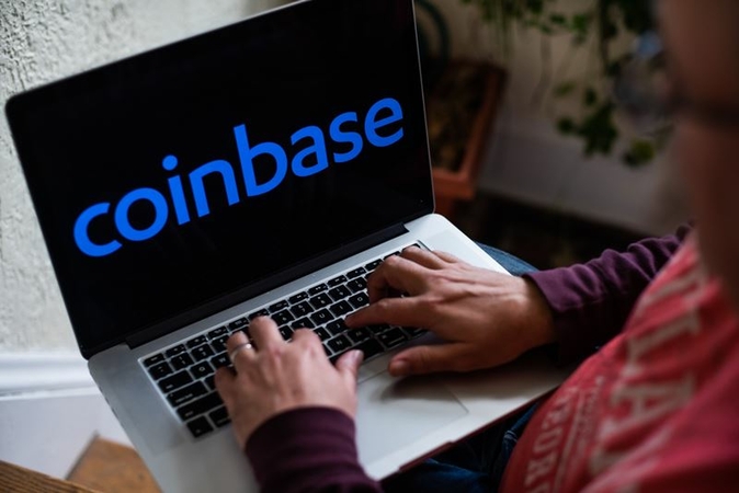 Coinbase sails toward $100 billion valuation on crypto frenzy Coinbase sails toward $100 billion valuation on crypto frenzy