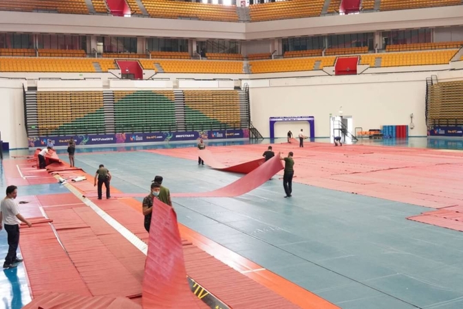 Bangkok Arena turned into field hospital as infections rise Bangkok Arena turned into field hospital as infections rise
