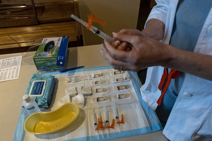 U.S. recommends pausing J&J vaccinations on clotting concern U.S. recommends pausing J&J vaccinations on clotting concern