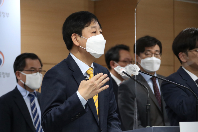 Korea condemns Japan’s decision to release water from Fukushima Korea condemns Japan’s decision to release water from Fukushima