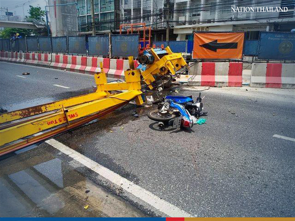BMA halts construction of MRT Yellow Line after crane accident BMA halts construction of MRT Yellow Line after crane accident