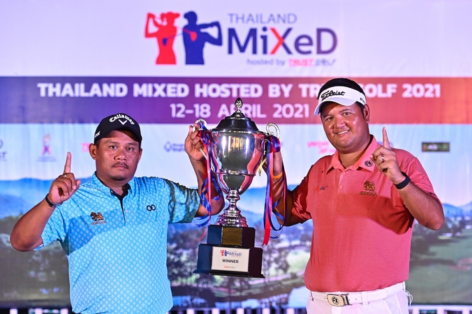 Friends Prom and Chapchai happy to share title in truncated Thailand Mixed event Friends Prom and Chapchai happy to share title in truncated Thailand Mixed event