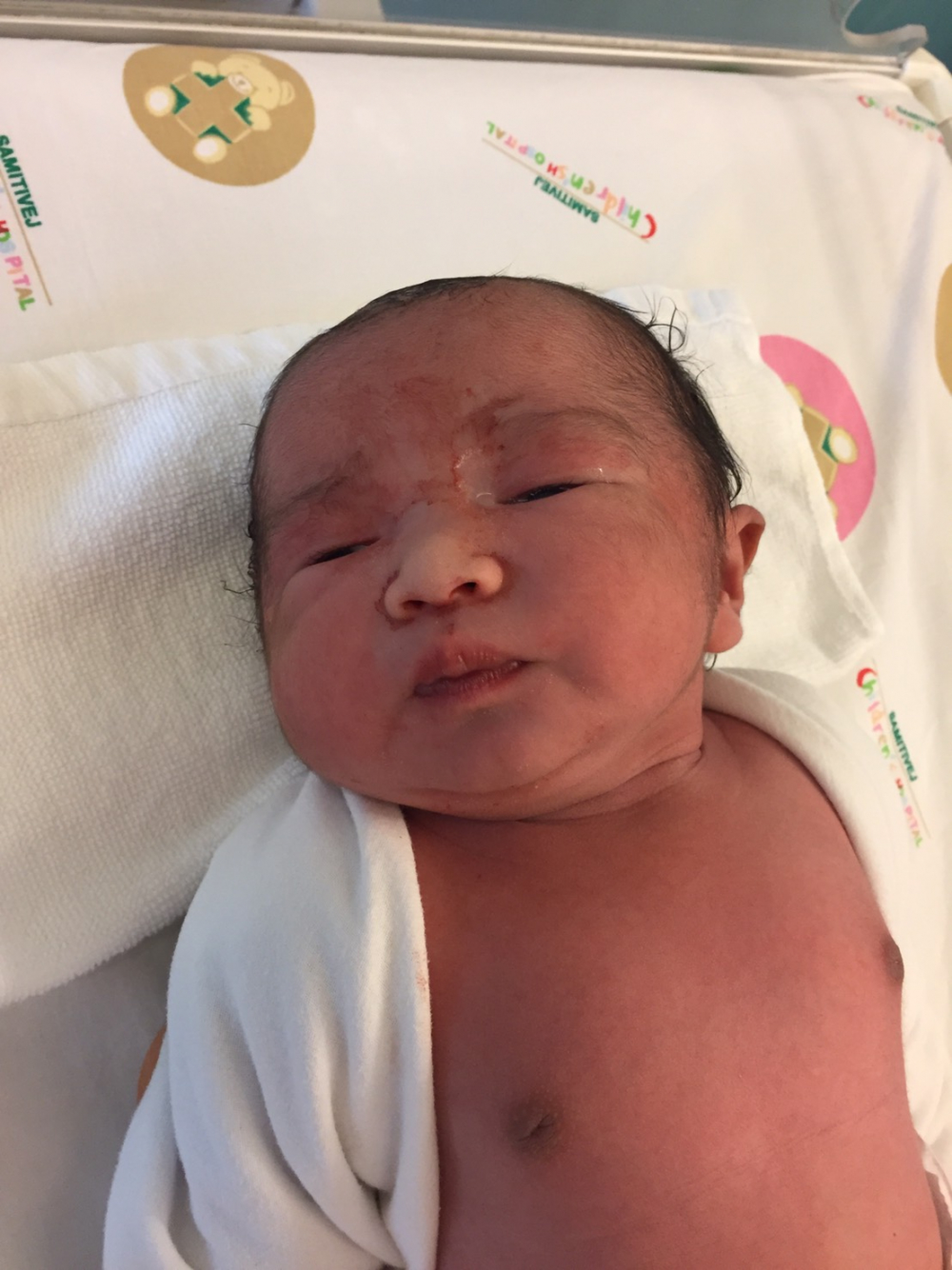 Doubles Tennis Star Sanchai Turns New Dad.