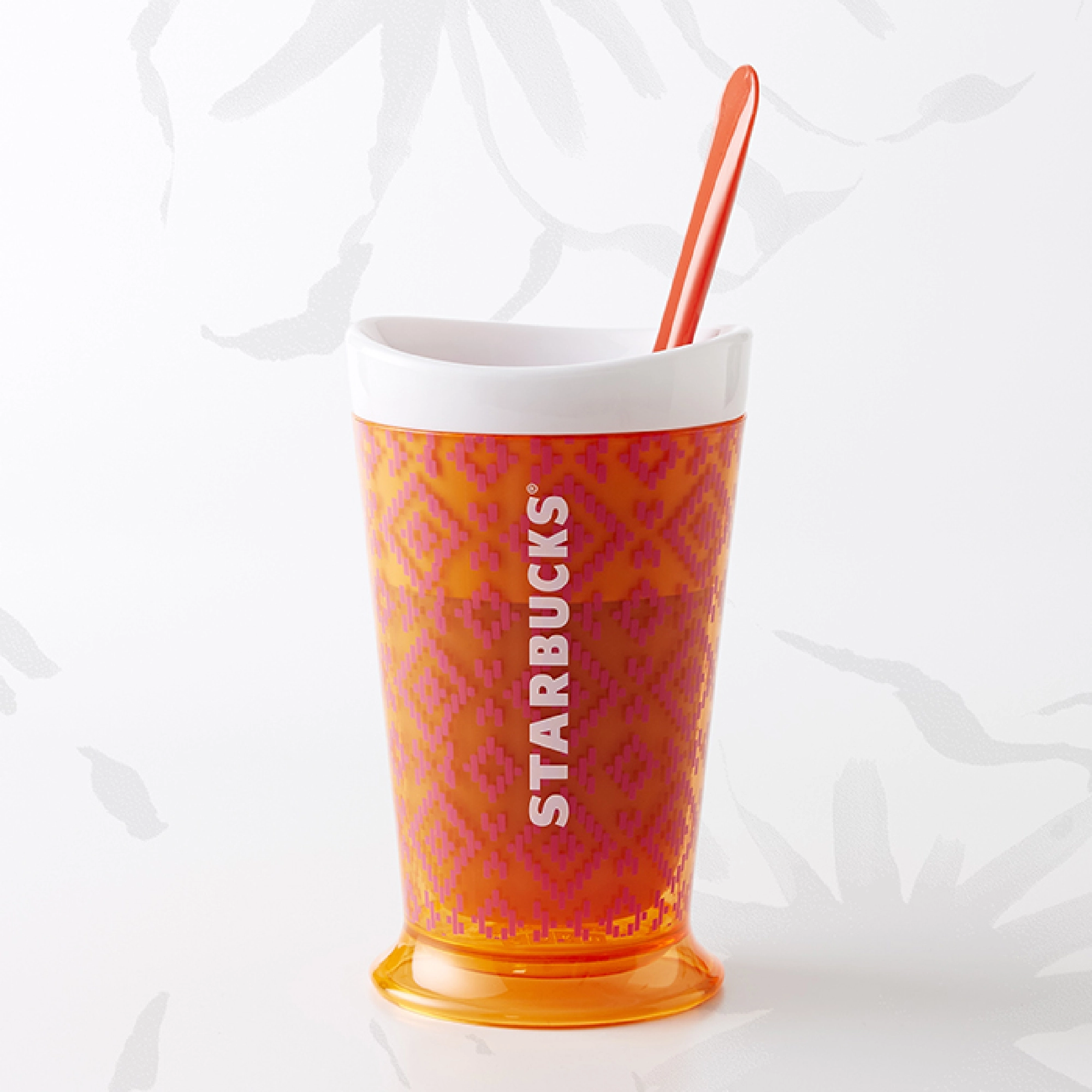  Streetware goes drinkware
