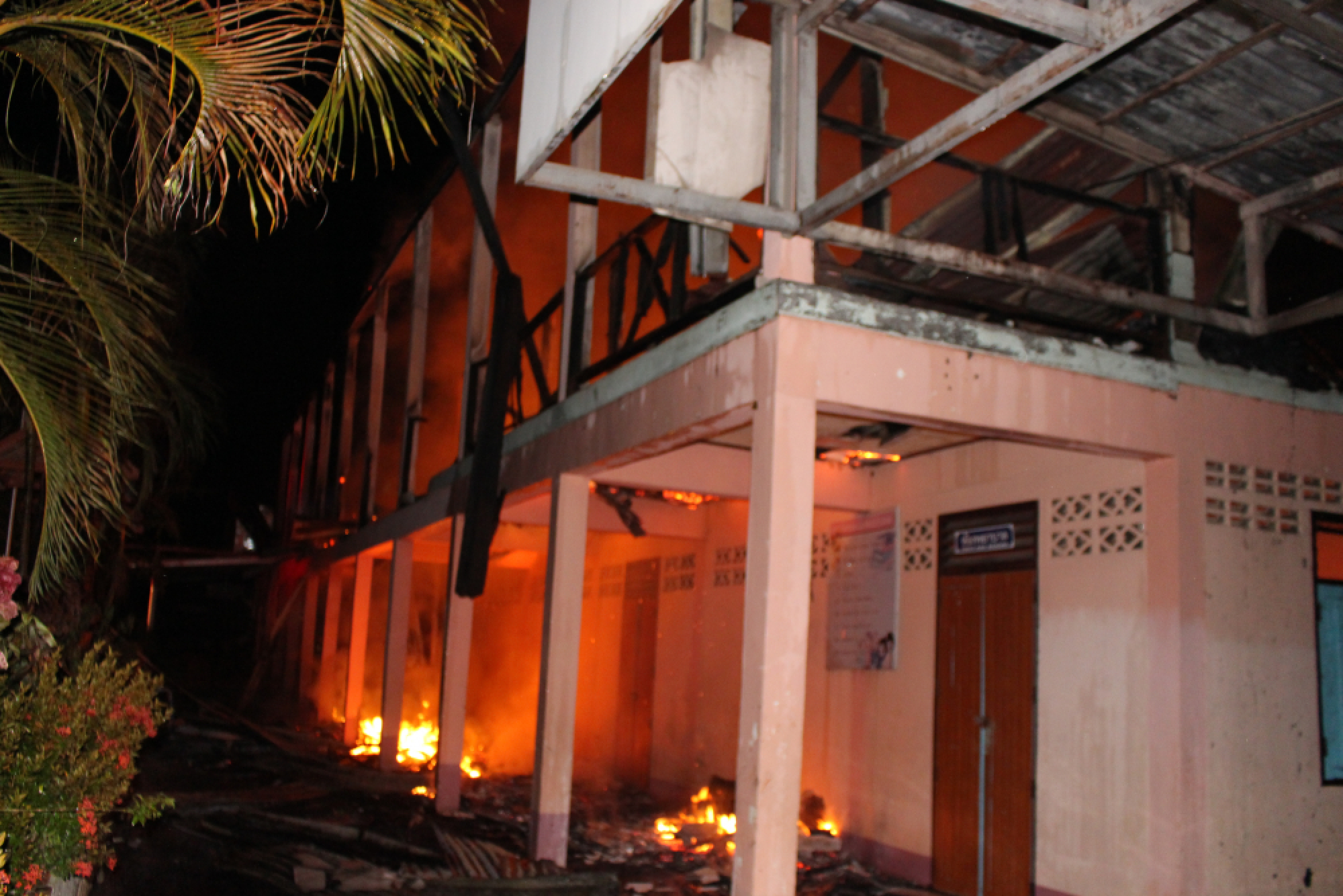 School building in Nong Bua Lamphu destroyed by fire