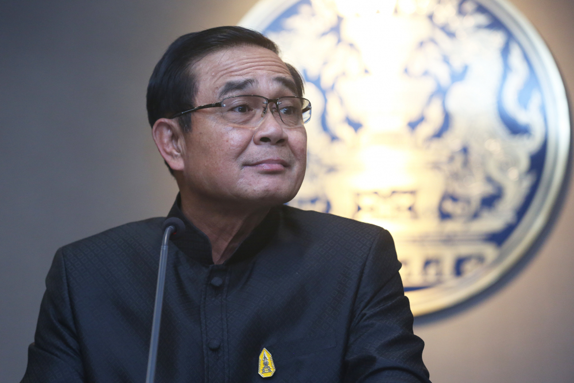 Stay at home: Yingluck