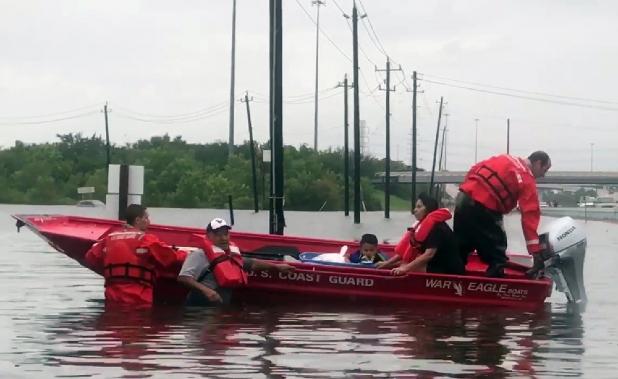 30,000 expected in shelters following storm Harvey: FEMA