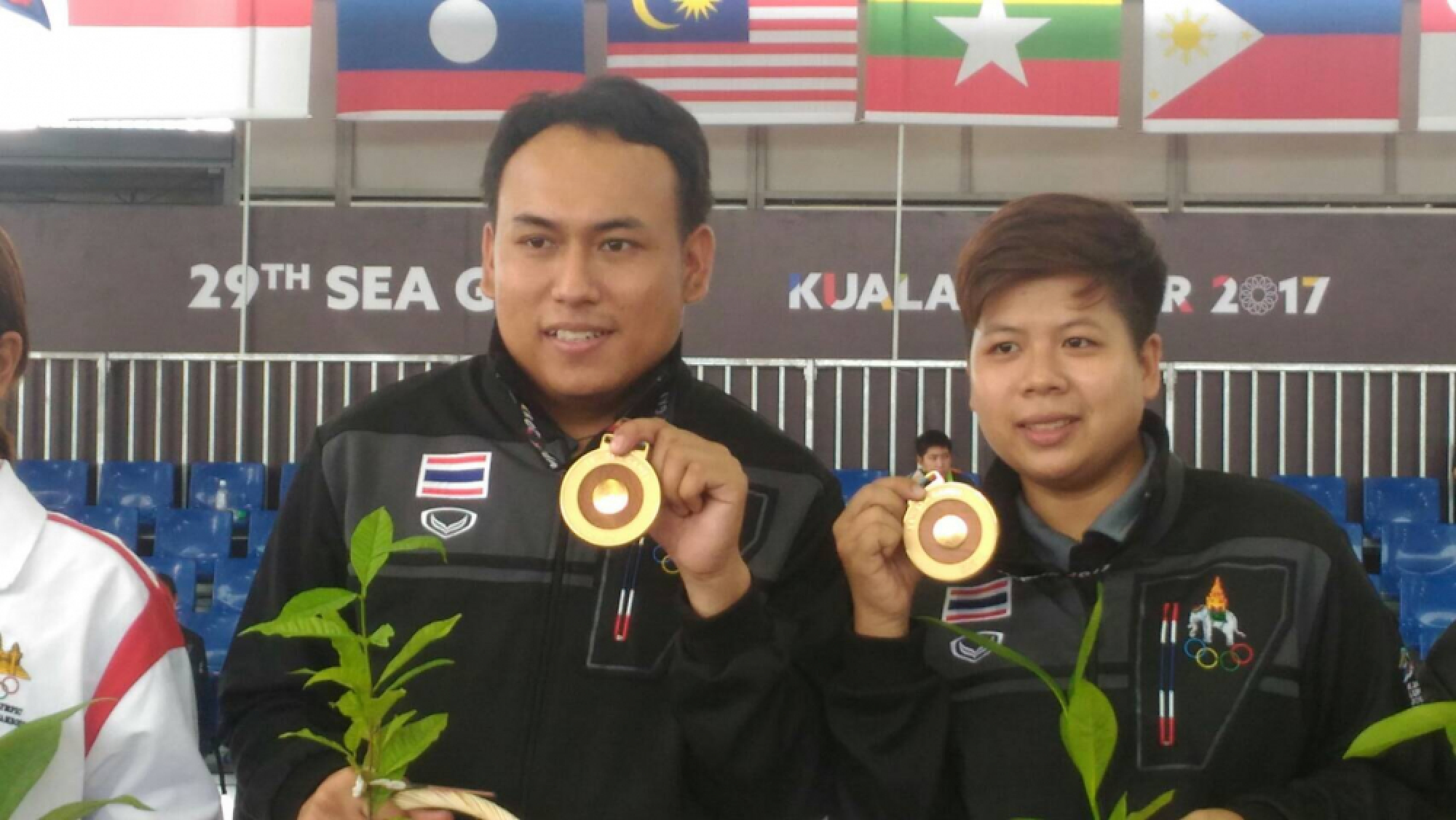 Ramnarong, Julanan stay perfect to claim gold
