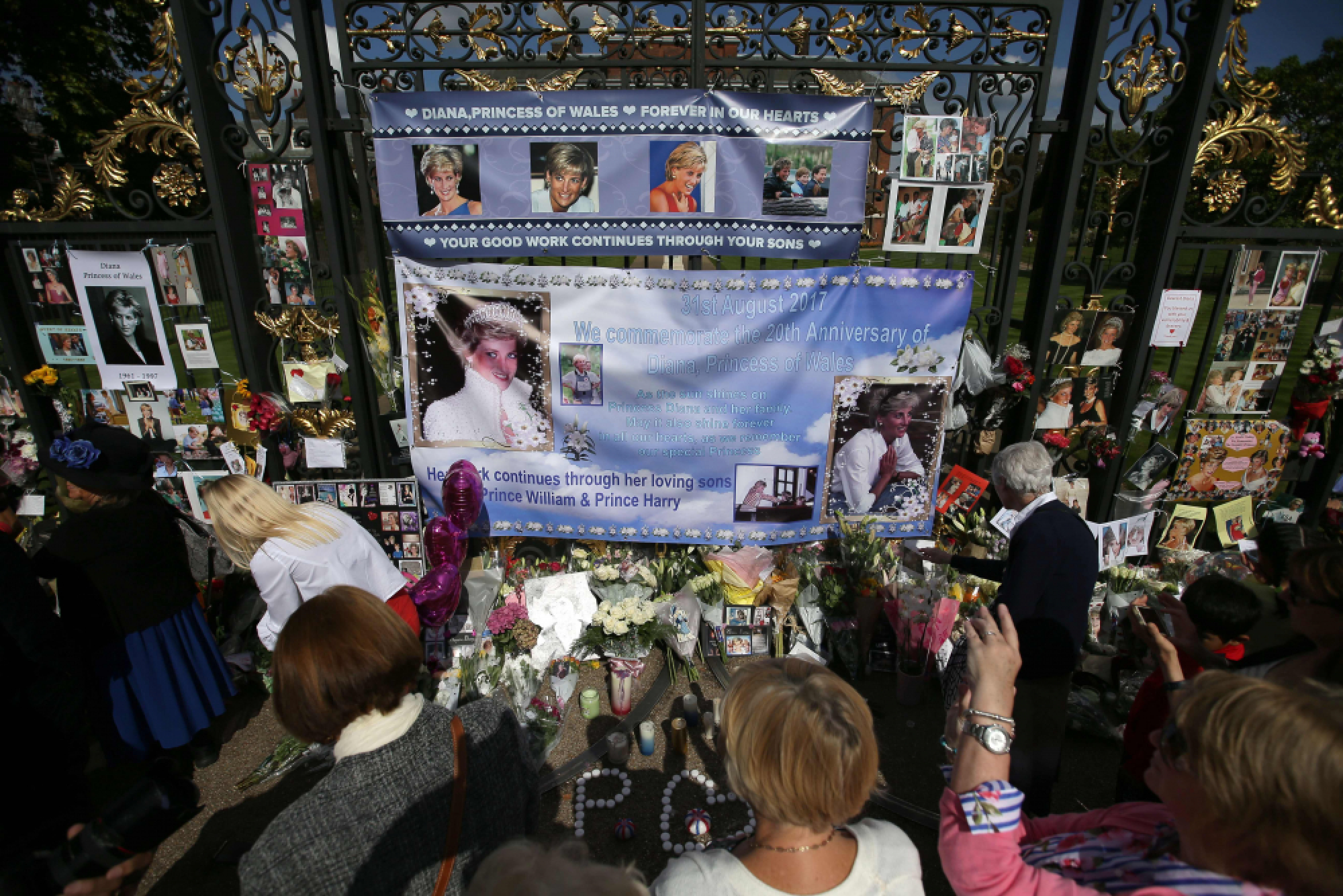 20 years on, Britain remembers Diana's shock death