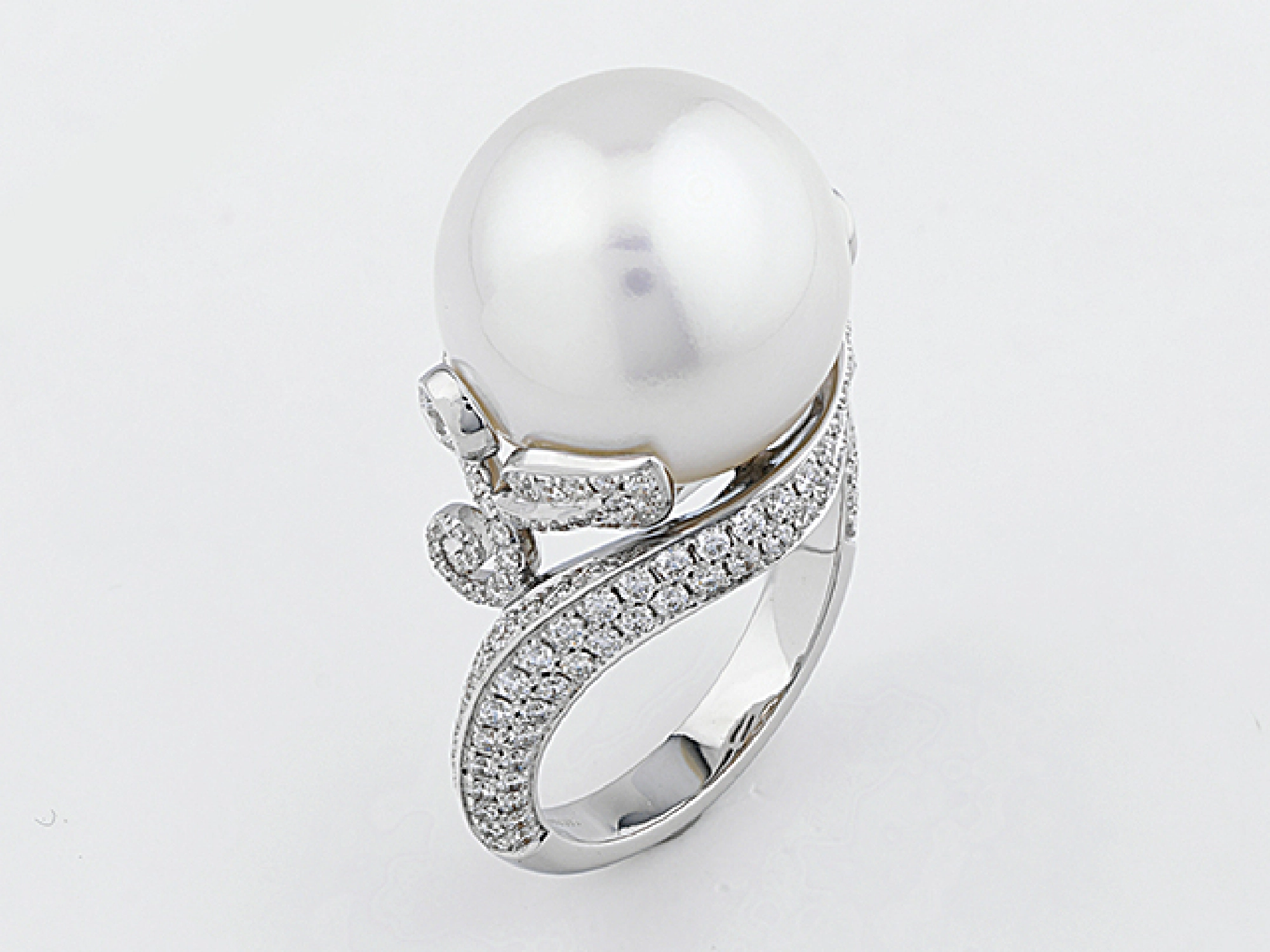 Stunning gift choices for her