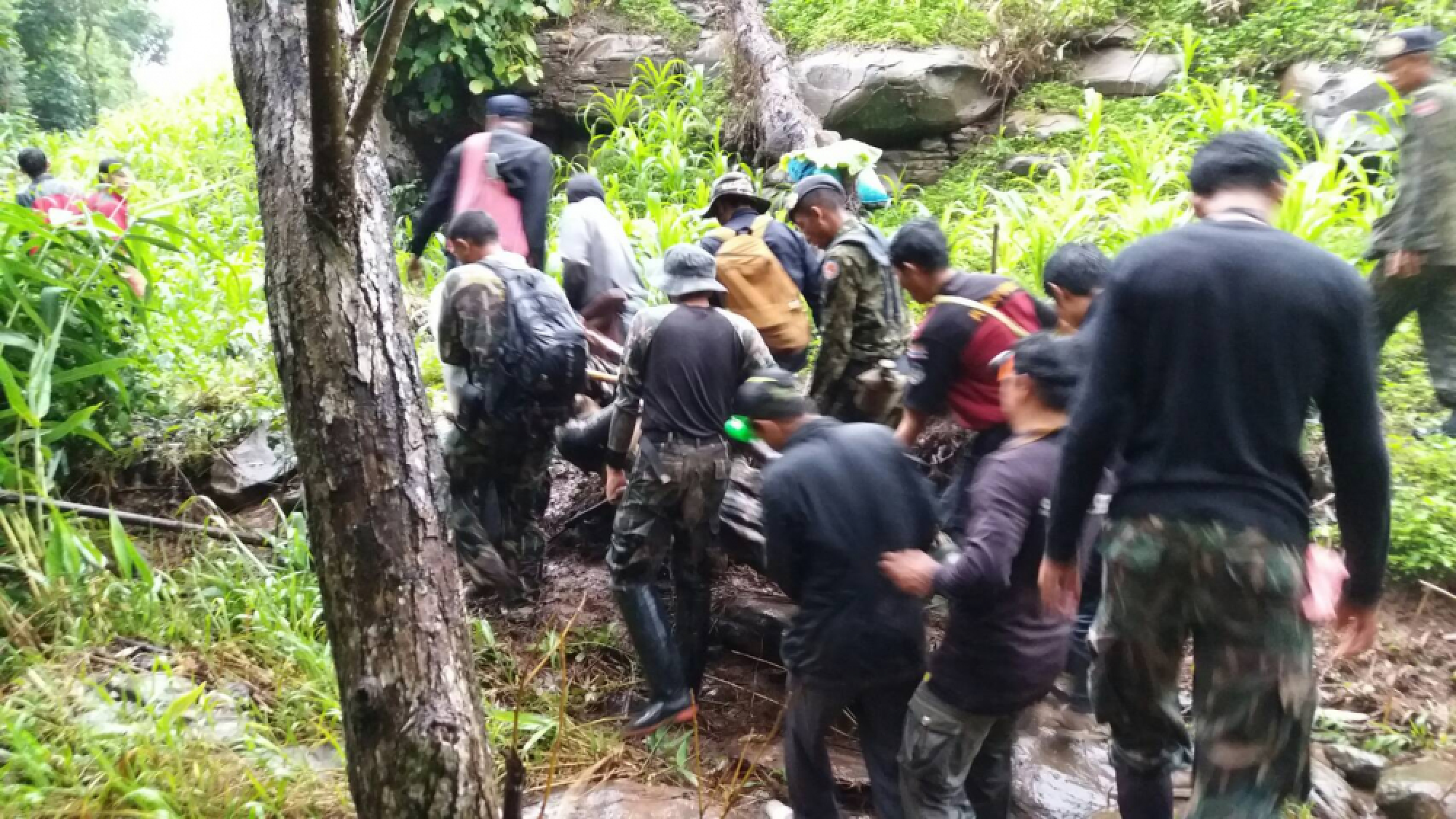 Man falls to his death while climbing waterfall in Loei