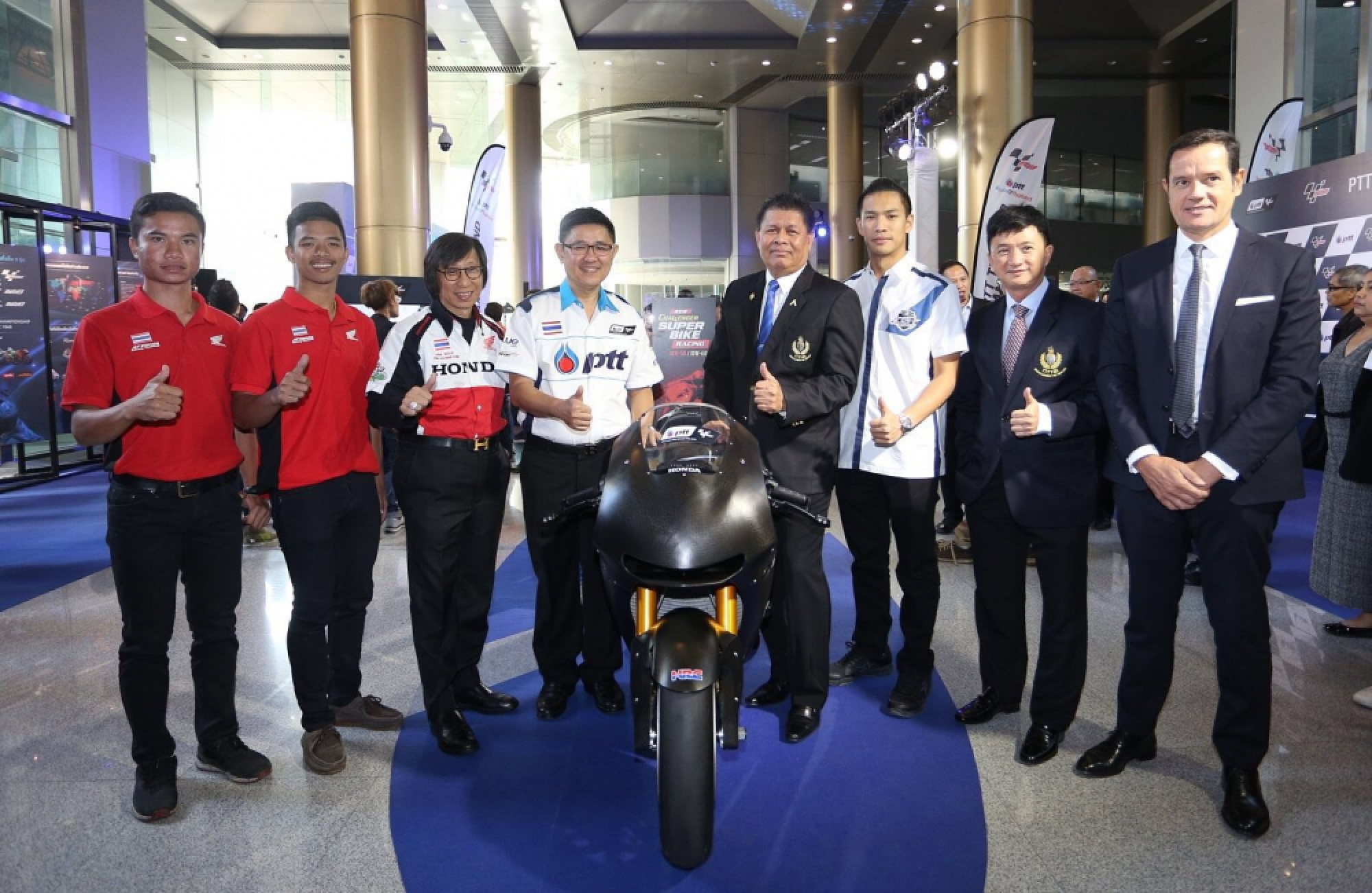 PTT signs Bt80 million deal to lend a hand in hosting 2018 MotoGP