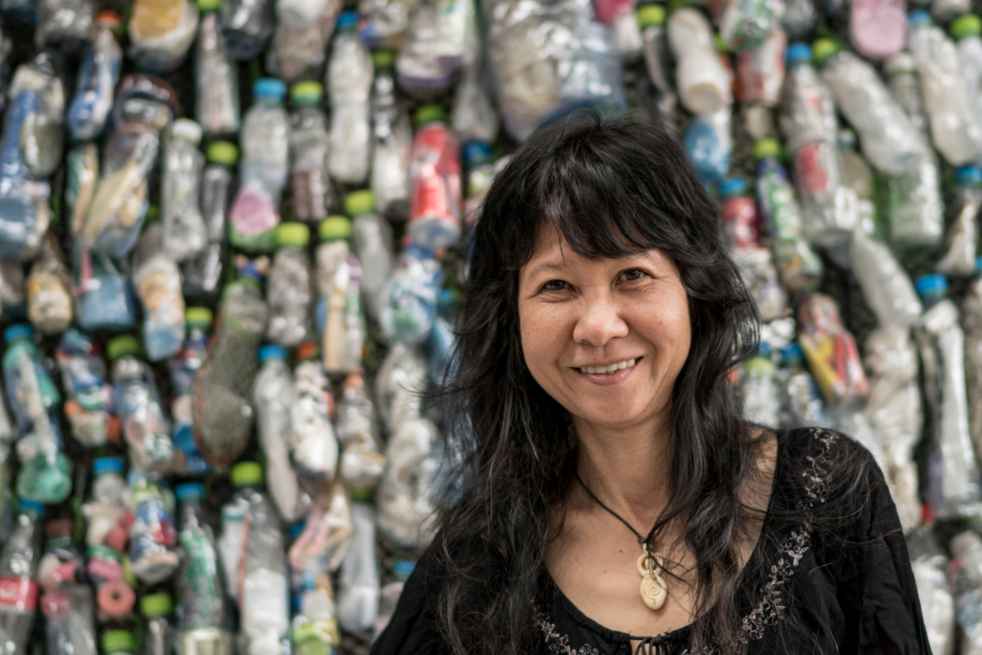 How to choke a planet