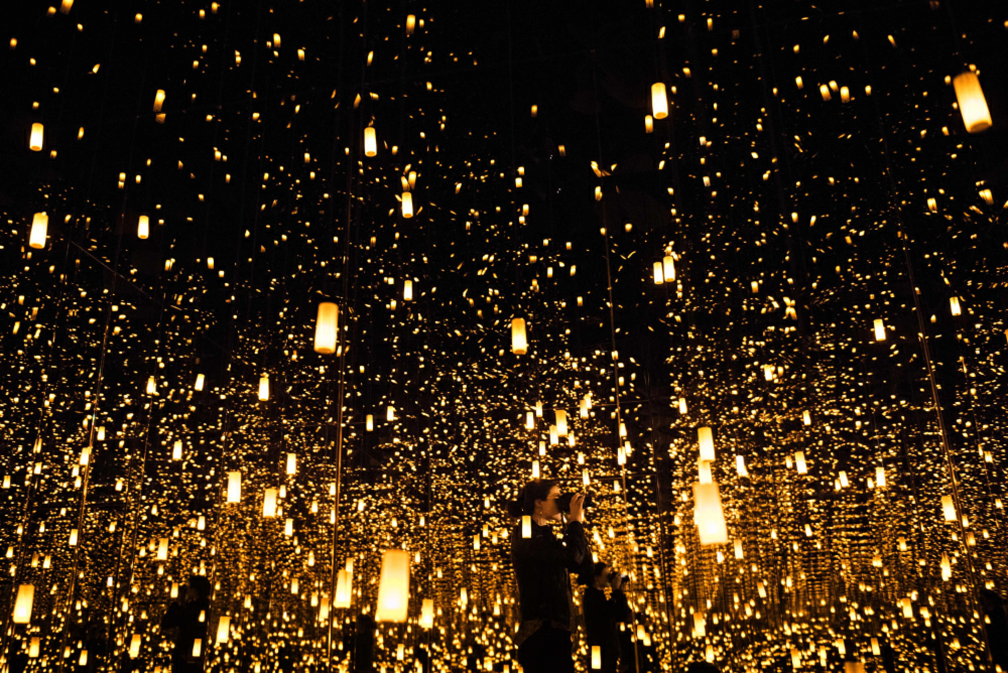 ピュロー・ピエール=イジドール、オワーズ川の畔(リラダン)、月の光 From Tokyo to USA: Kusama's eternal love of polka dots