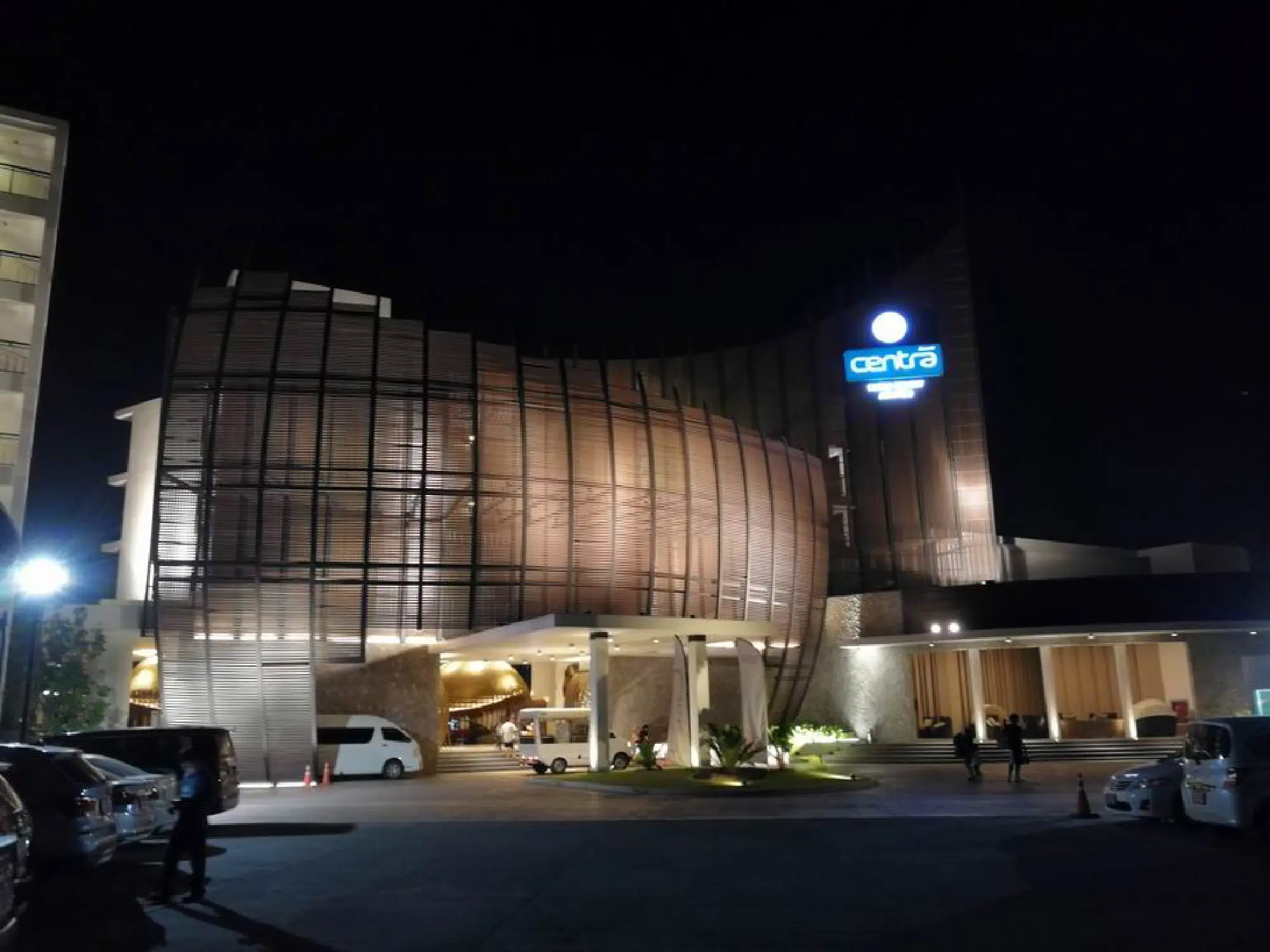 Up close and cosy with a Mate