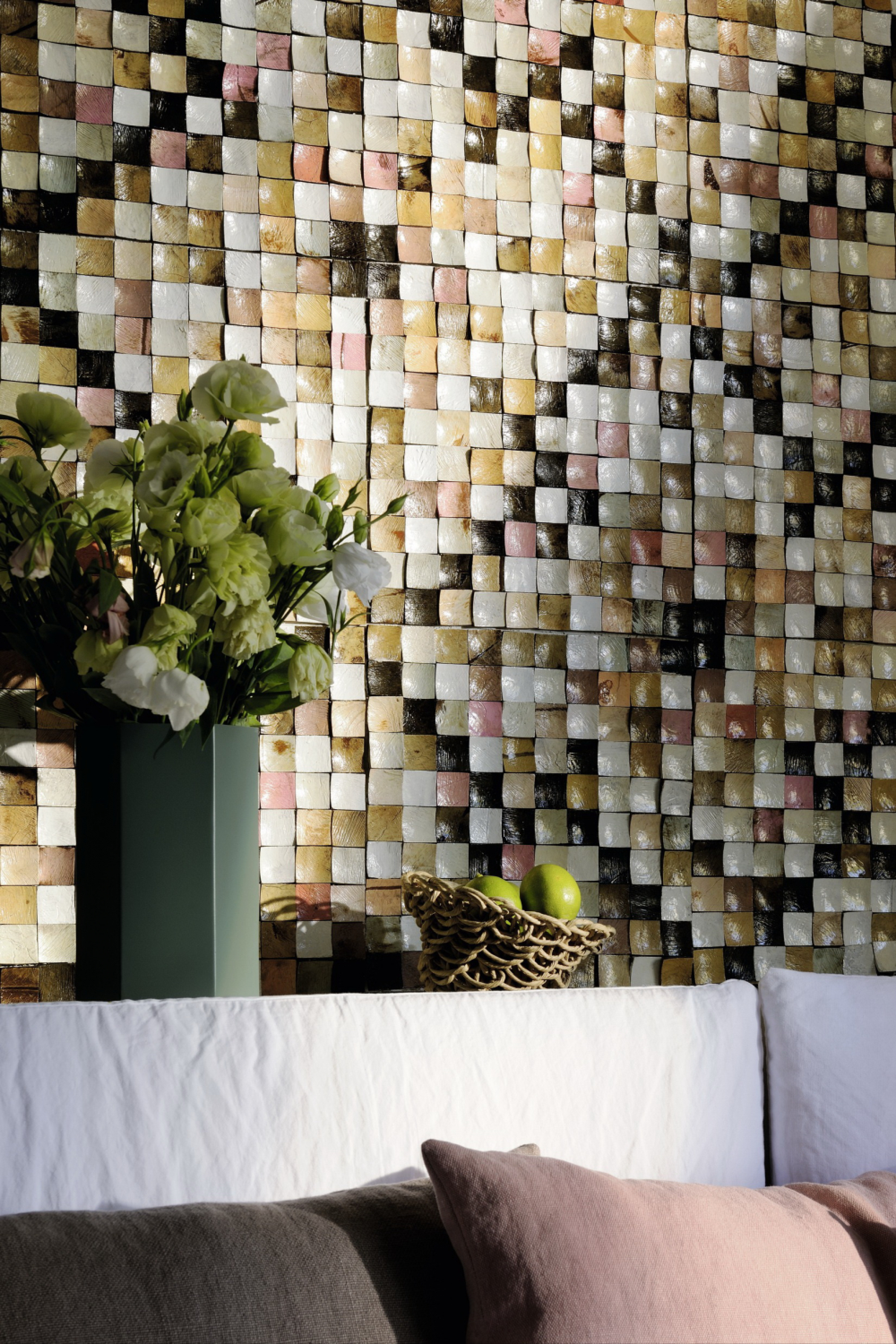 Jim Thompson drapes Paris