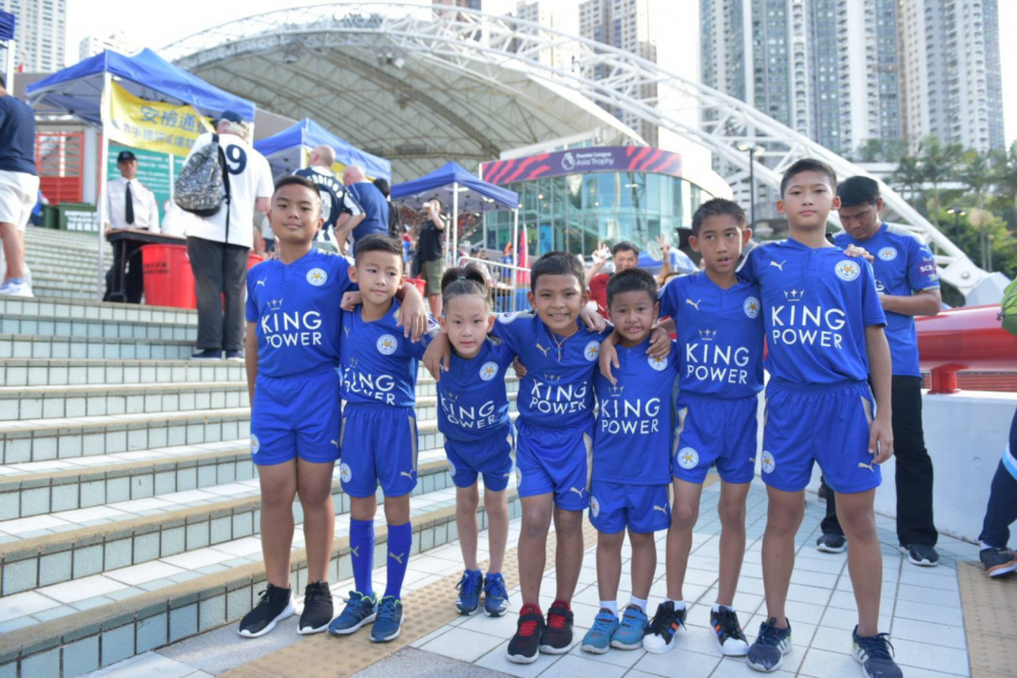 Coutinho stunner gives Liverpool Hong Kong win