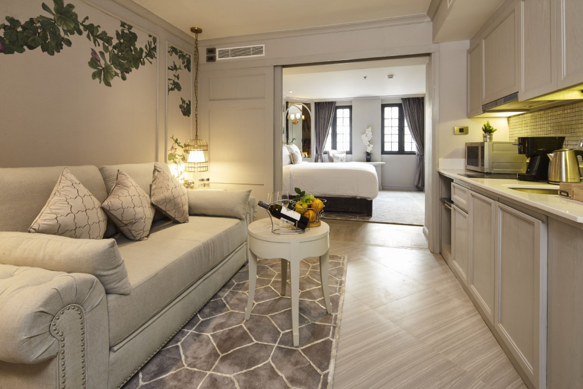 At home in Thonglor