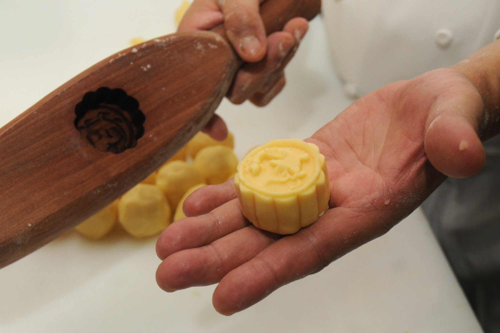 Munch a bunch of mooncakes