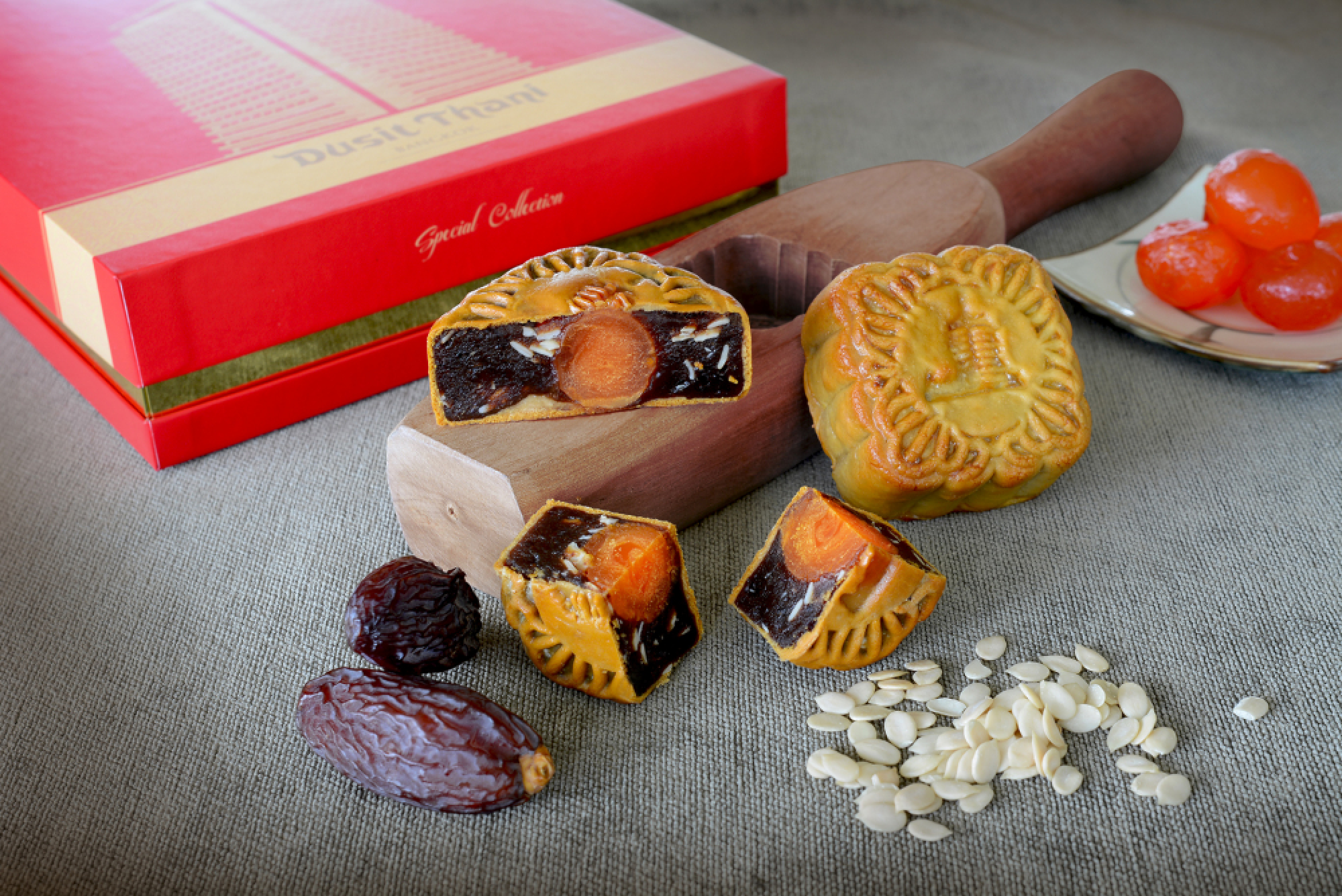 Munch a bunch of mooncakes