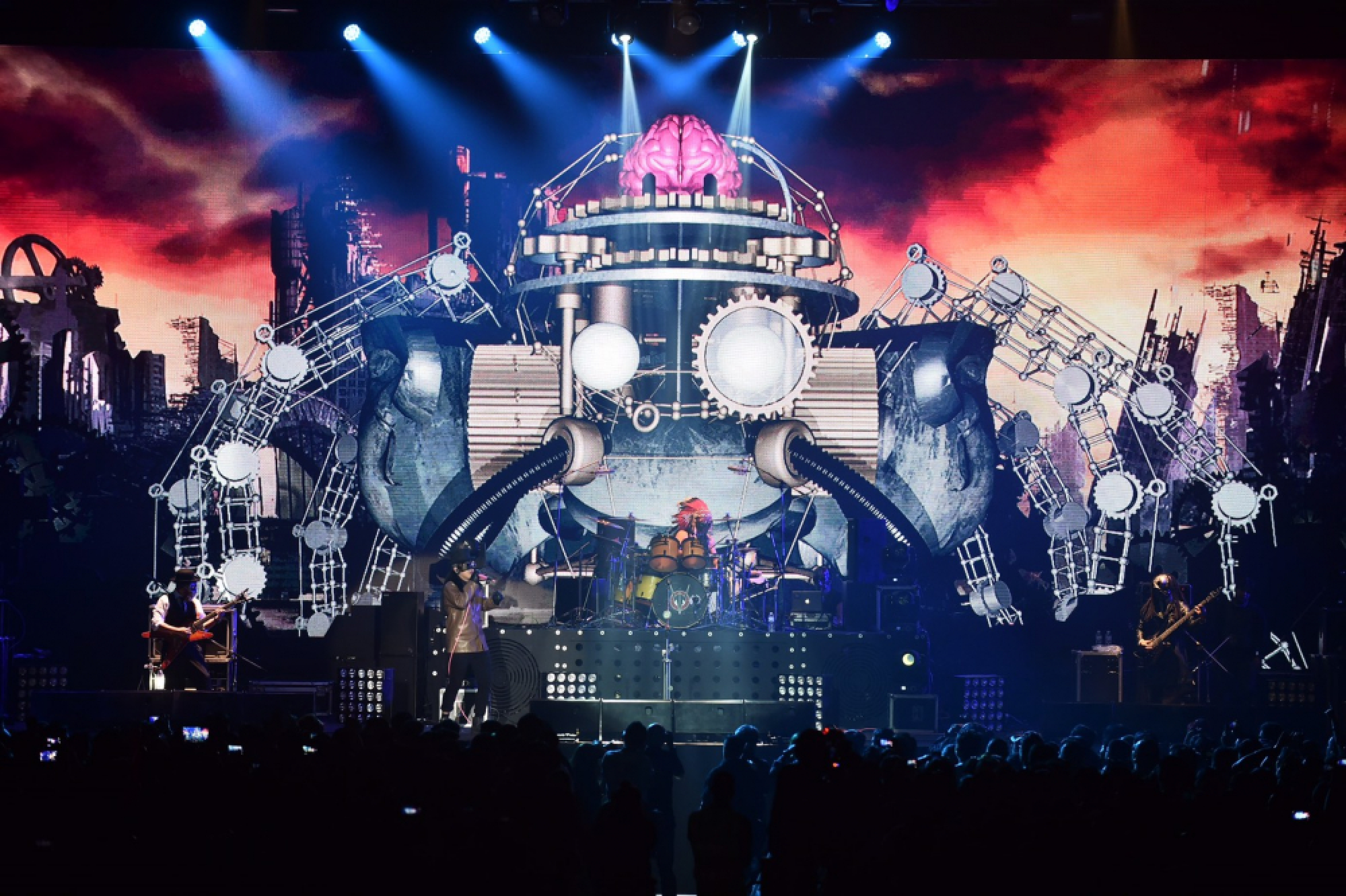 Silly Fools impressed fans at the “Silly War II” at Thunder Dome last Saturday.