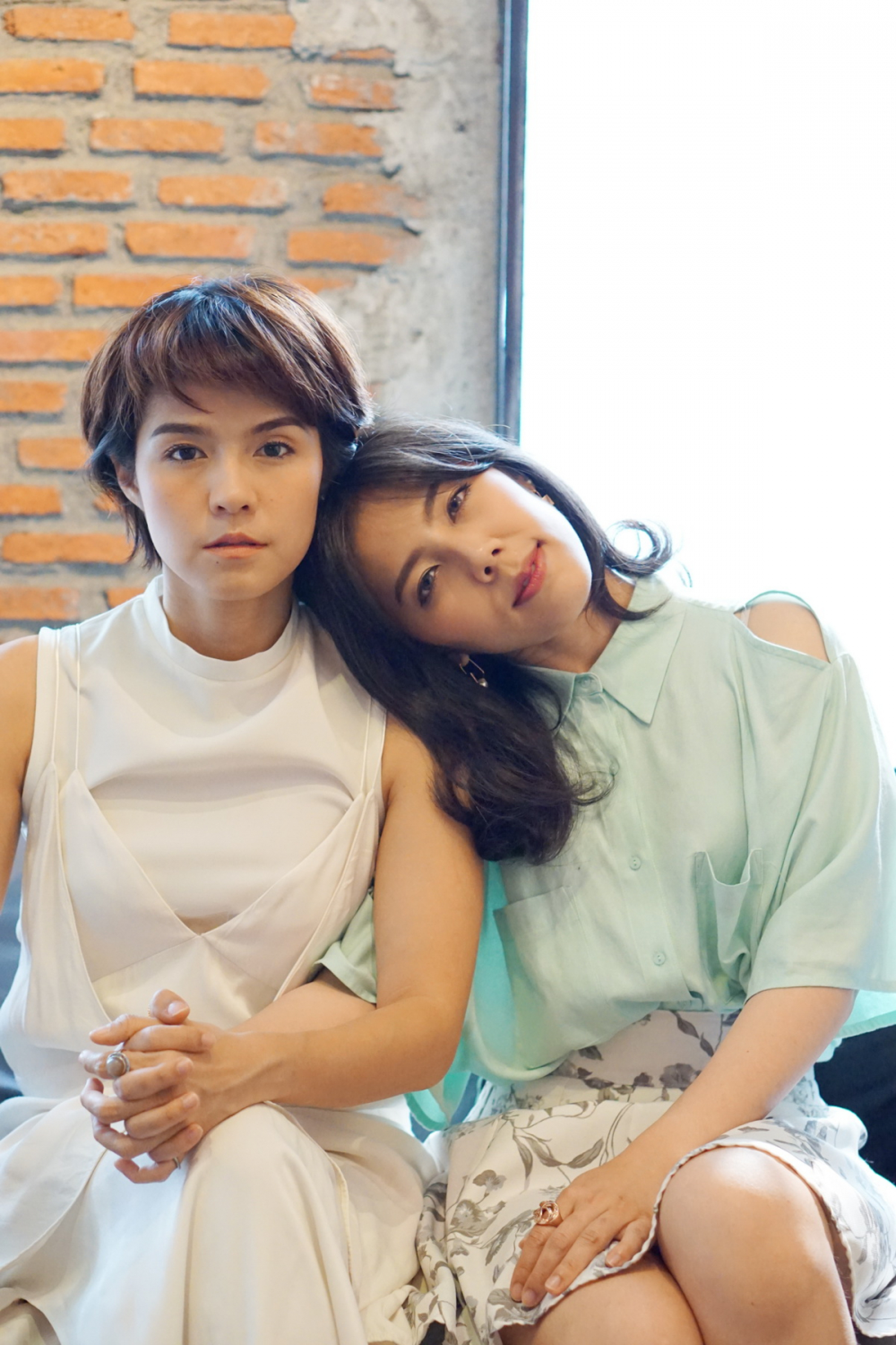 Two women, whose baby?