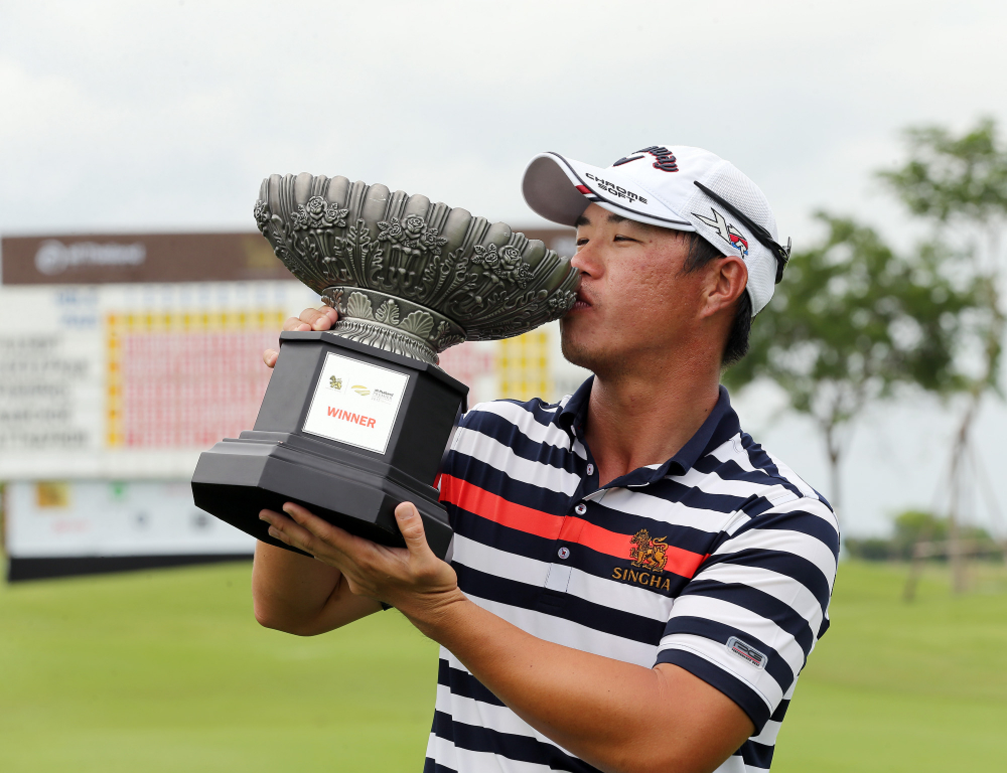 Jakraphan makes it look easy