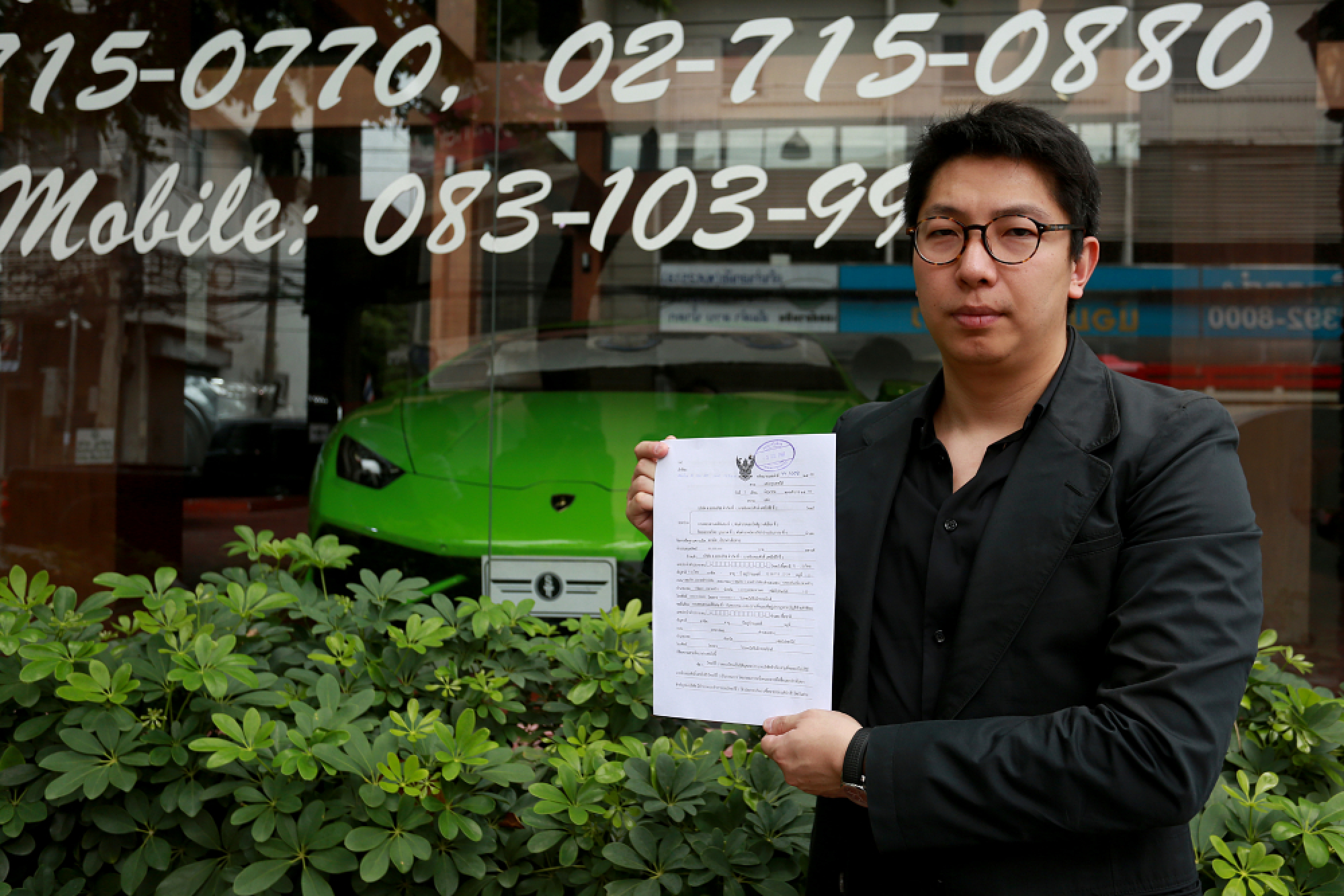Car importer arrested after suing DSI over showroom raids