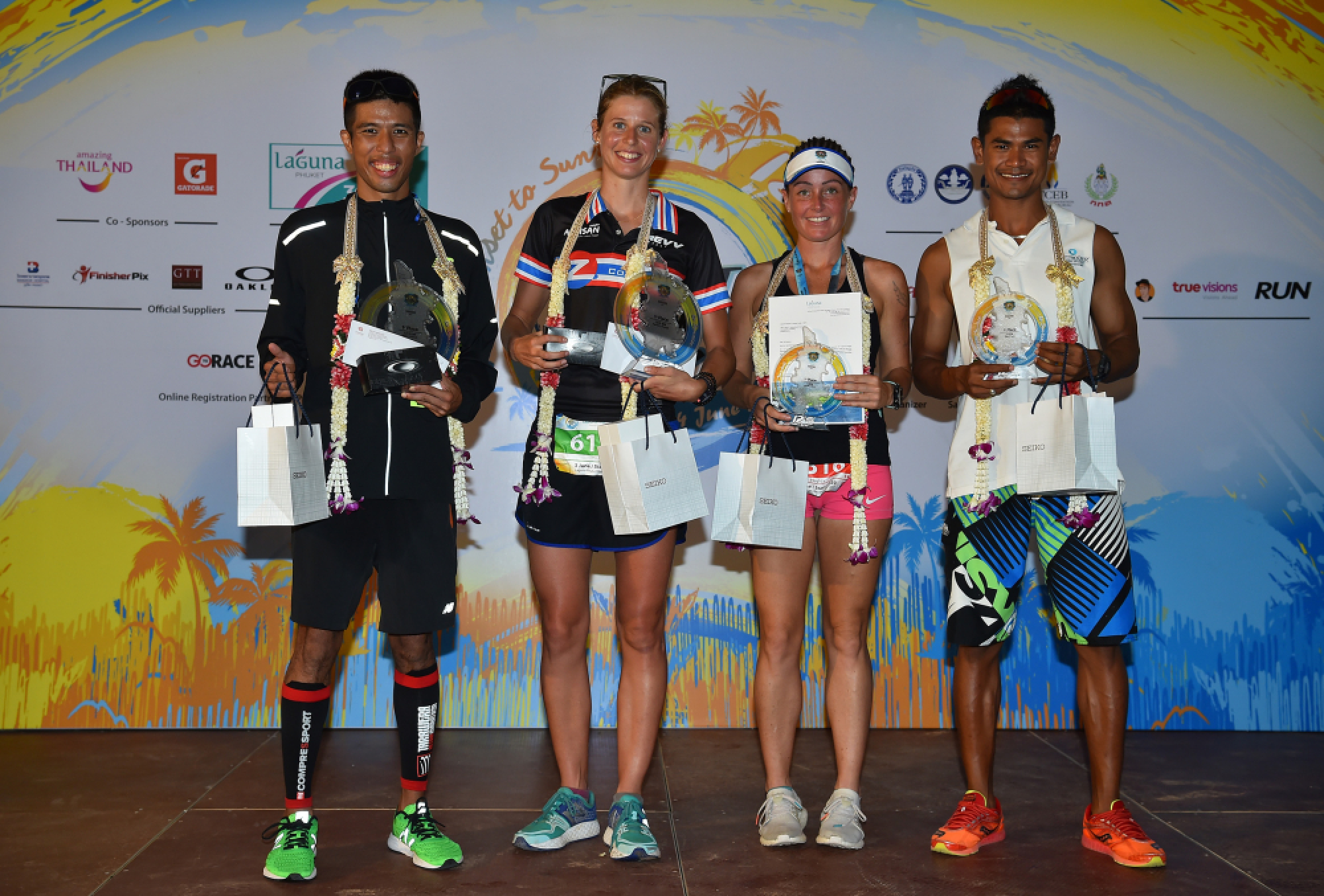 Marcus Ong (SIN) and Immogen Simmonds (GBR) take 10.5km crowns at 2017 Laguna Phuket Marathon