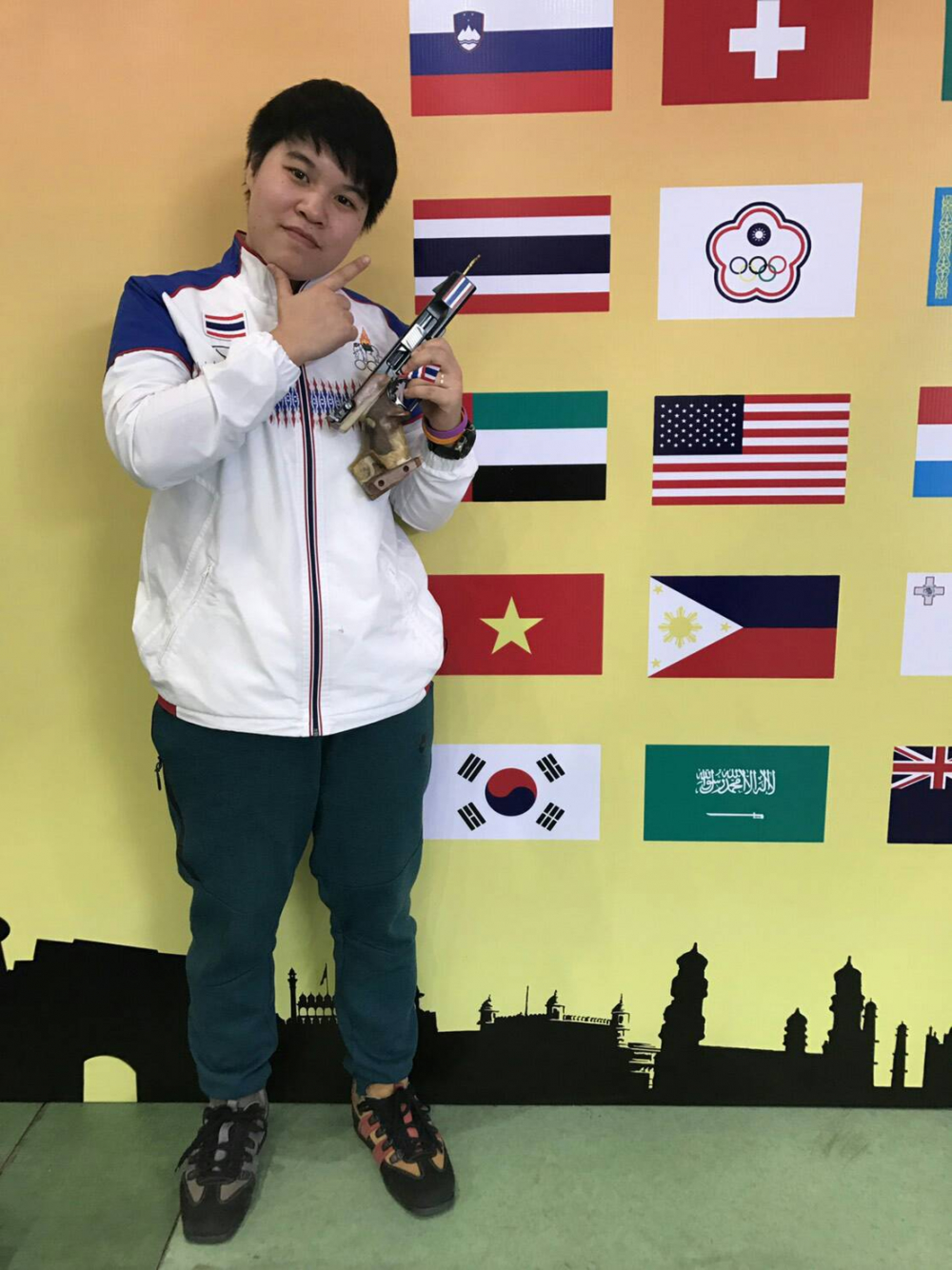 Naphaswan makes history with a stunning gold medal, Sutiya wins silver 