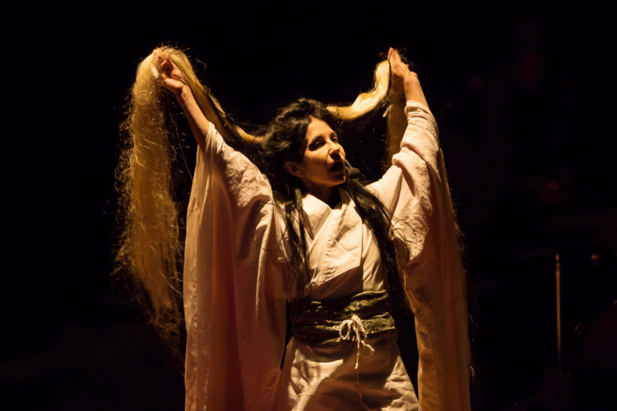 A peek into  contemporary Israeli theatre