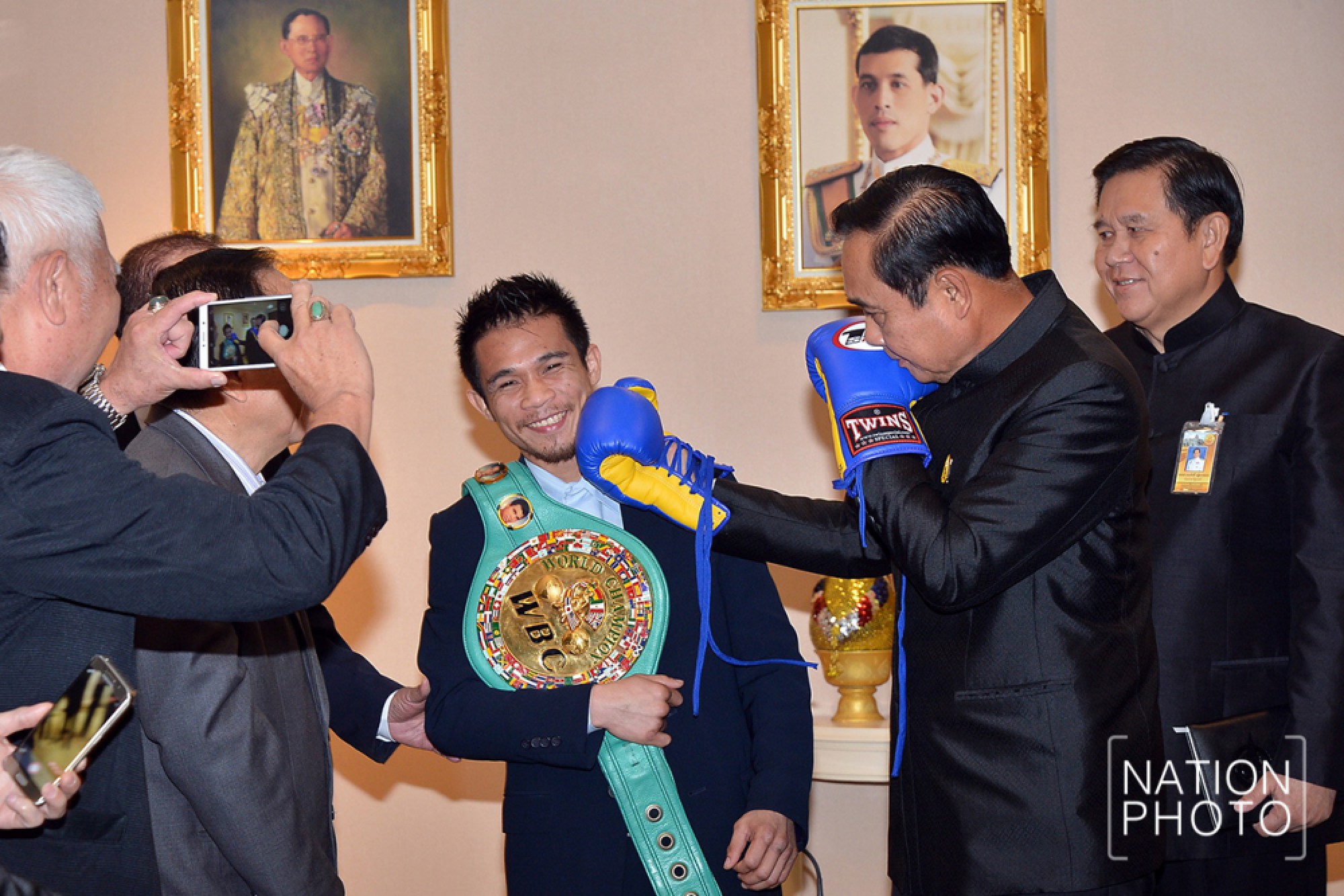 Prayuth tells Srisaket to become a graduate