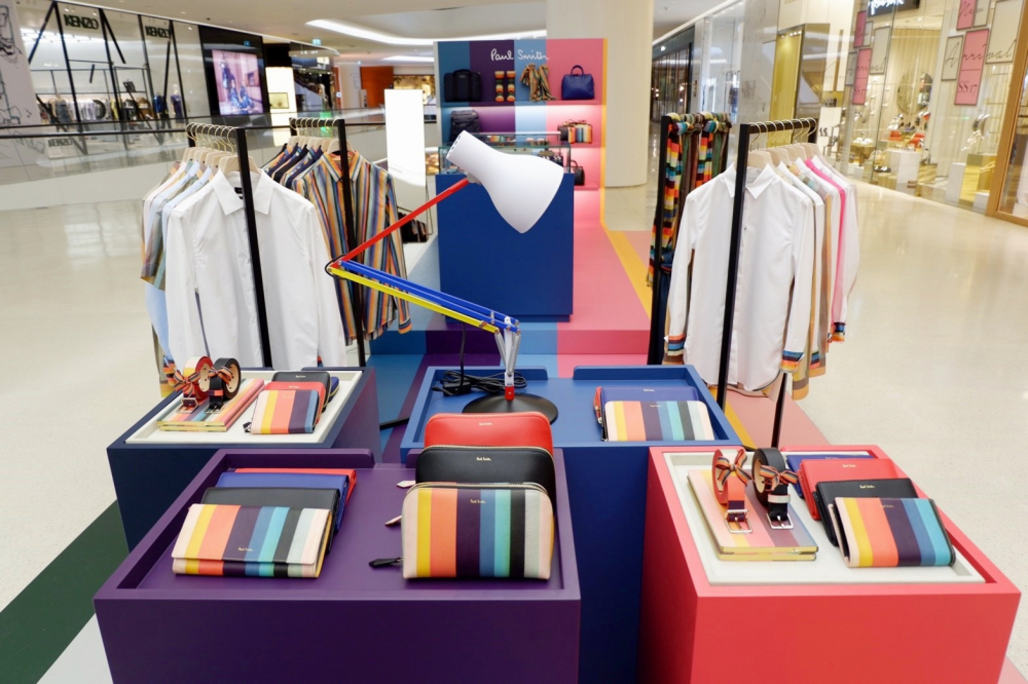 Sitting pretty in Siam Square