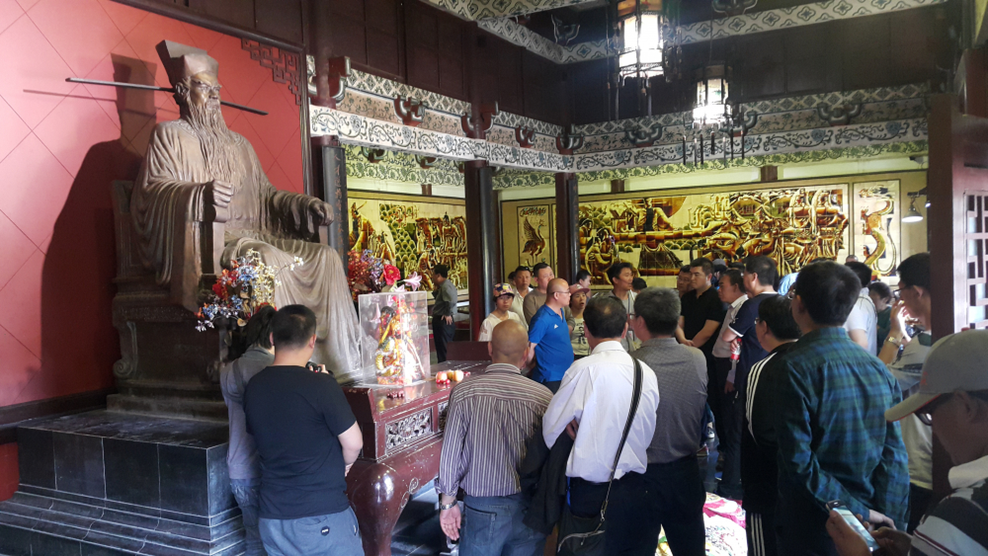 Up close and cosy with Justice Pao