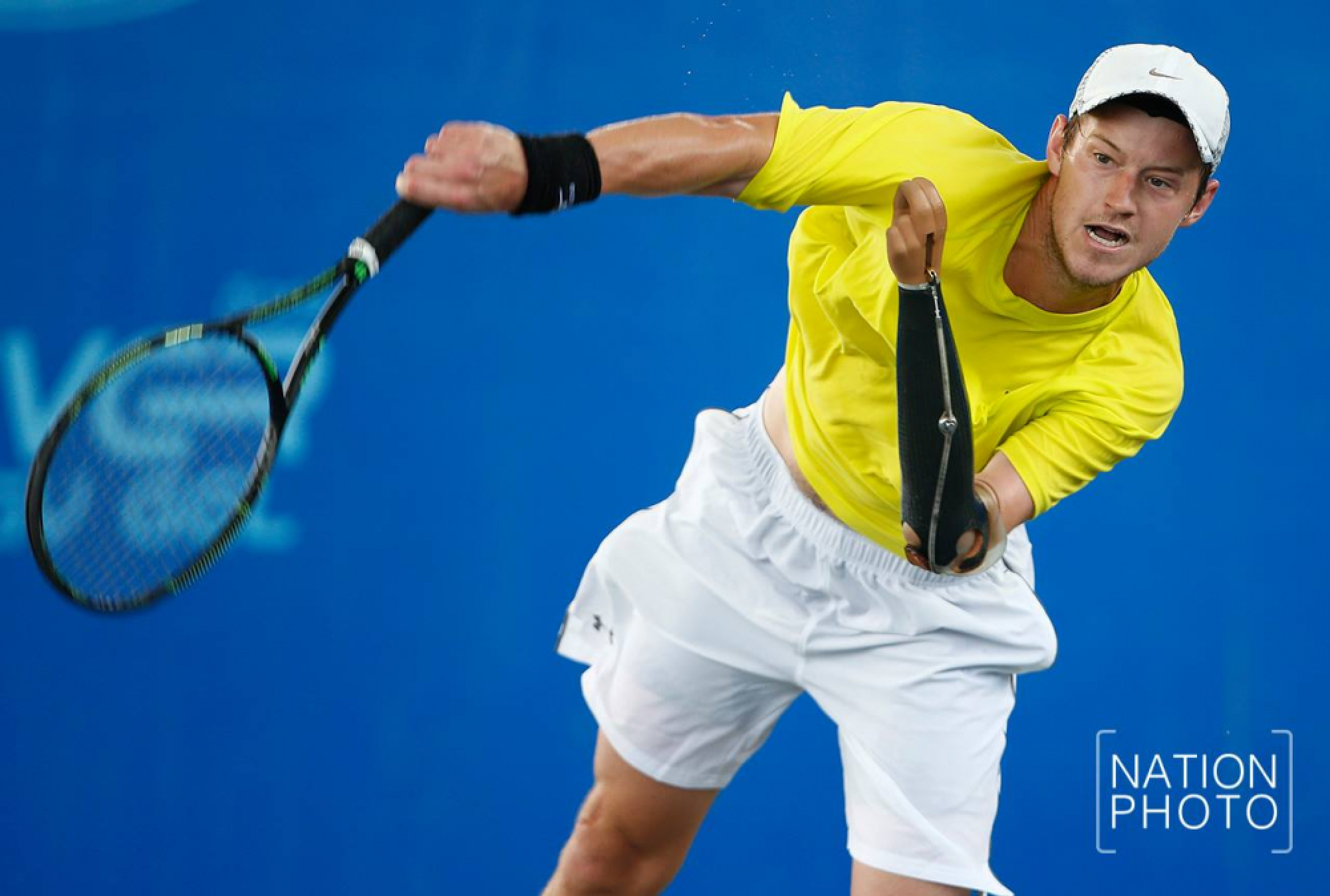 One-armed Kiwi takes tennis world by storm