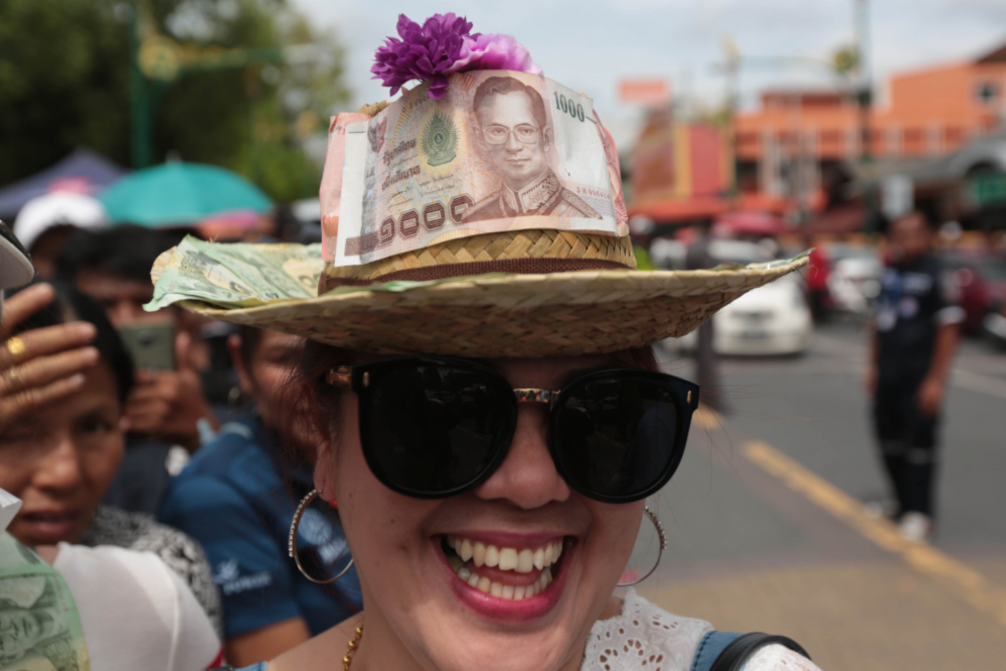 Mo’s the merrier: Olympics legend sends goodwill message to ‘Toon’