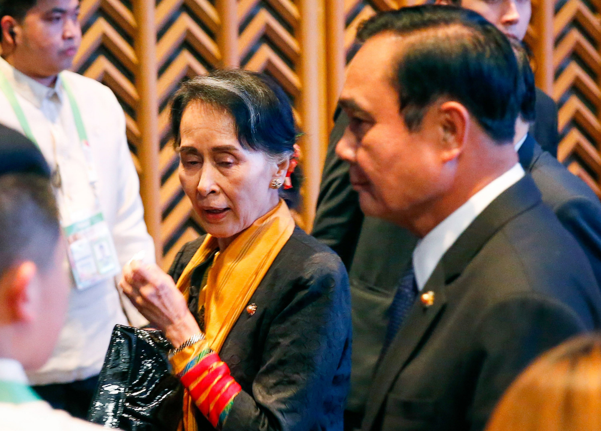 Asean stands by Suu Kyi regarding Rohingya crisis