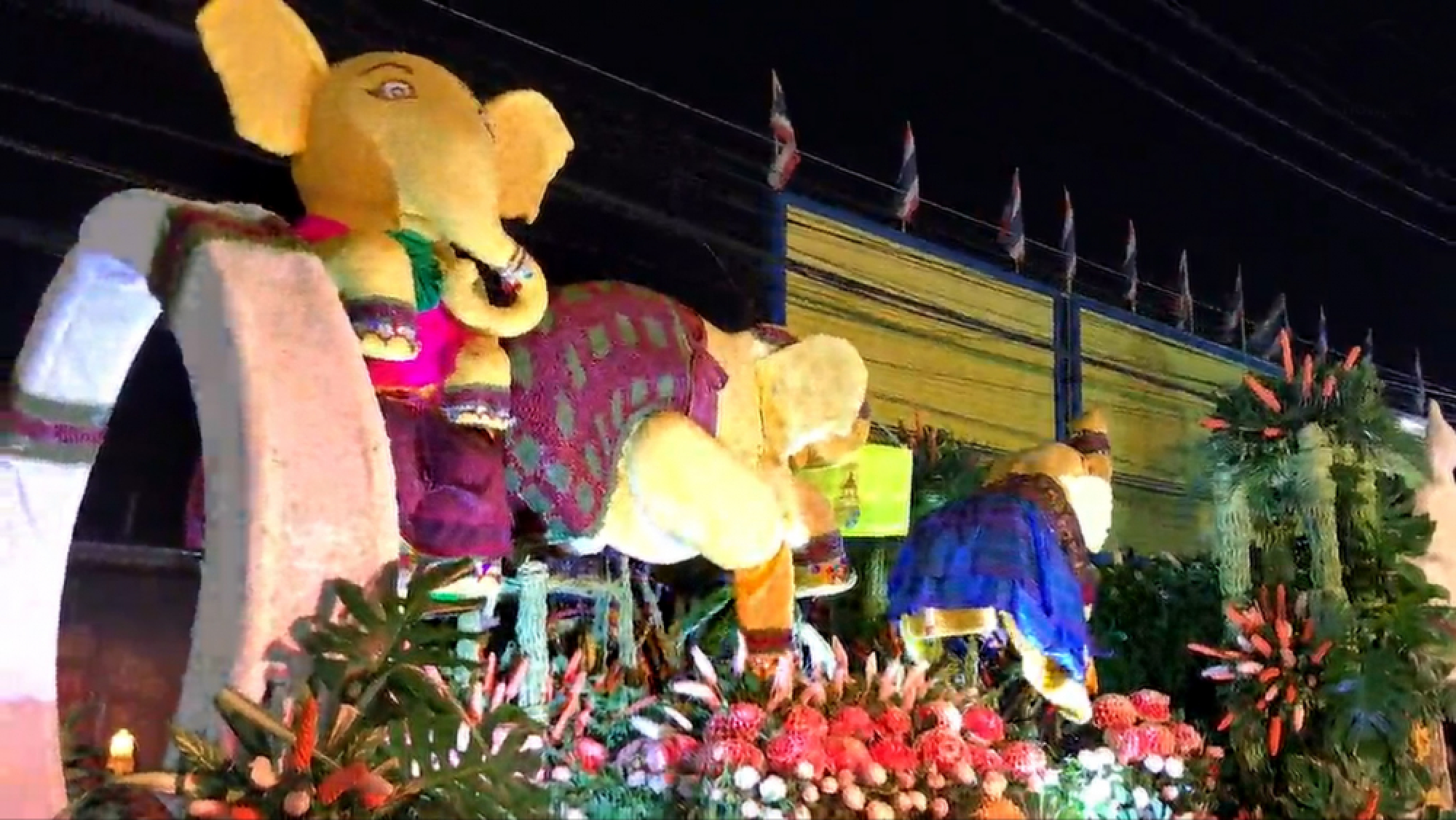 Elephant parade ends in huge feast
