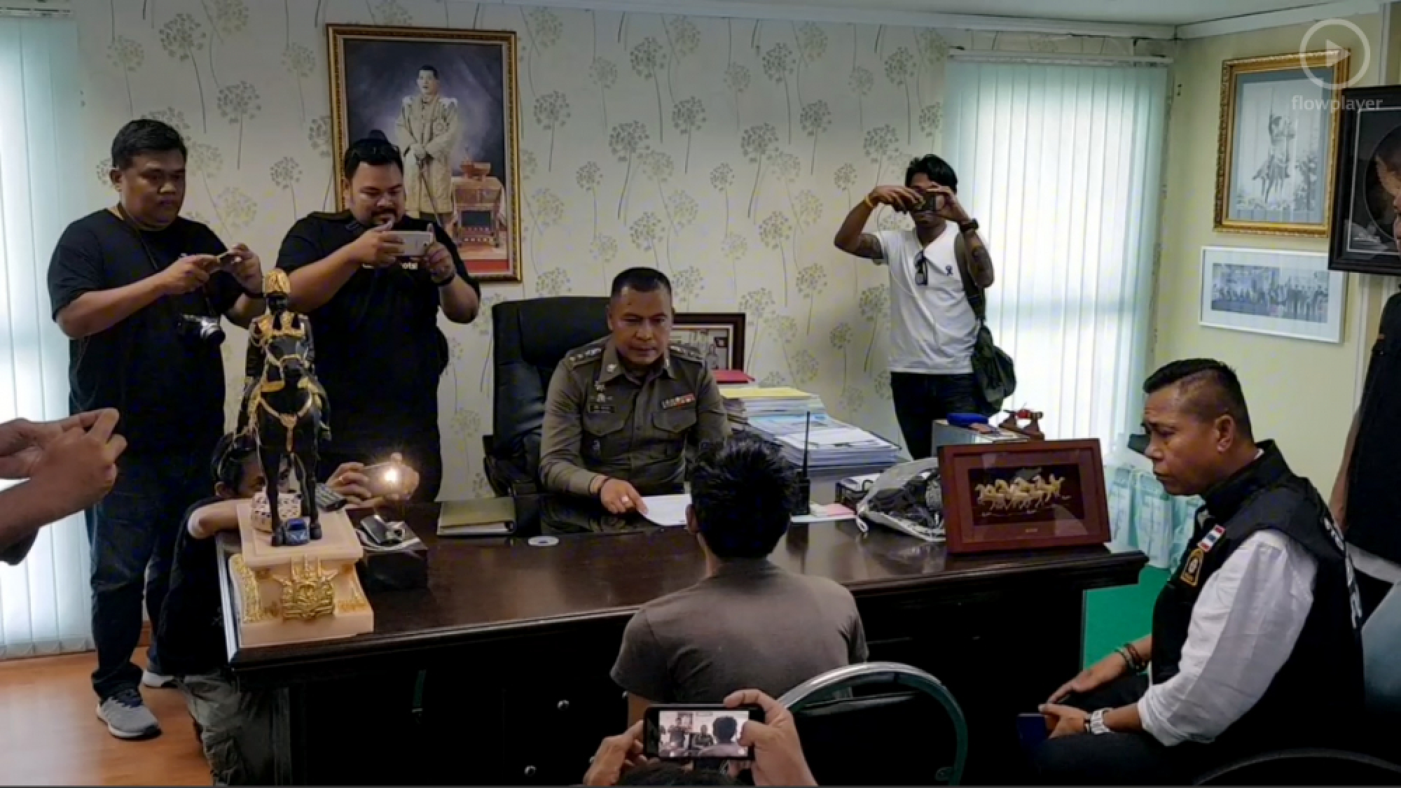 Pattaya phone-snatcher, 18, arrested