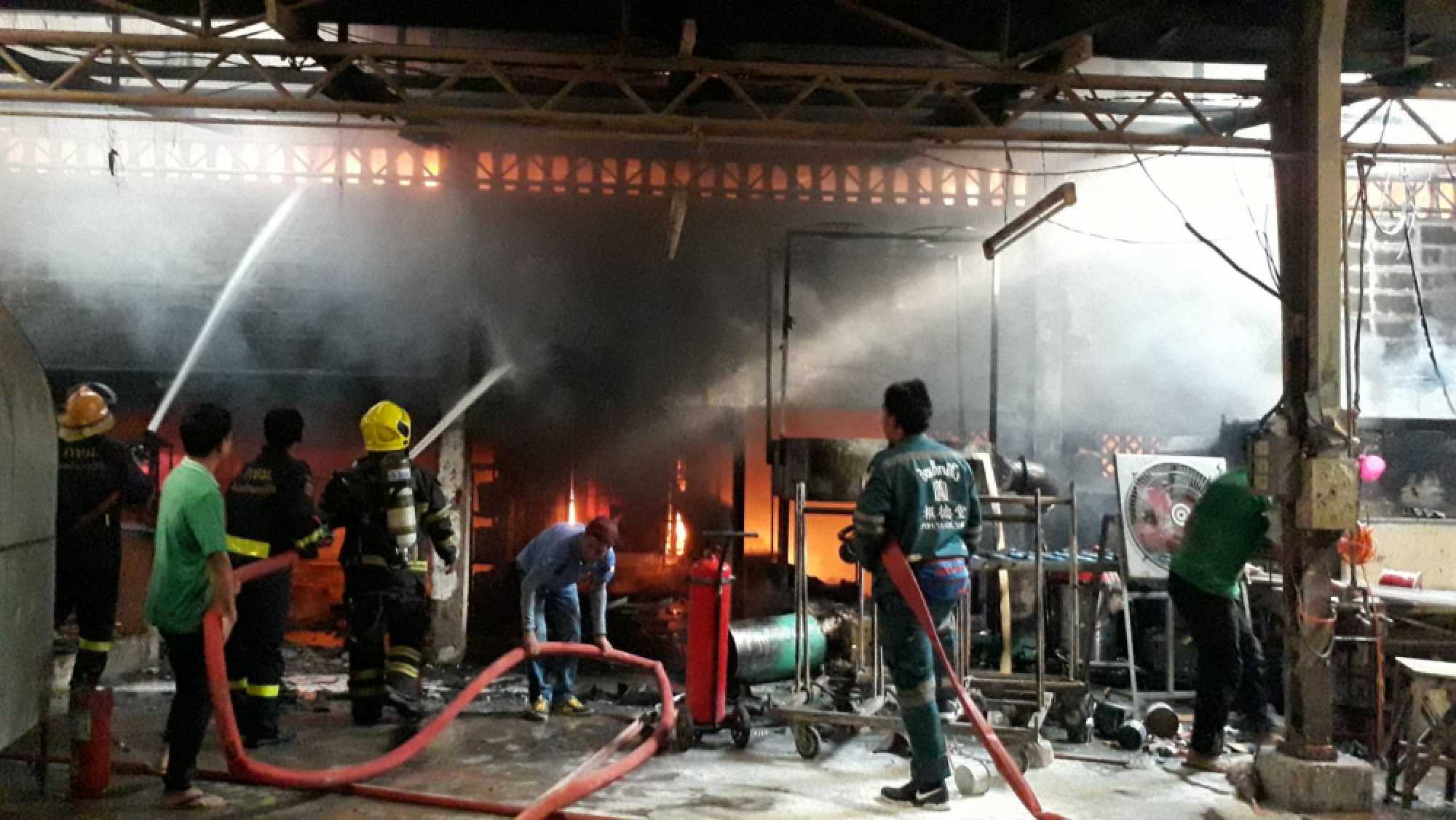 Fire breaks out at furniture factory on Onnuj Road