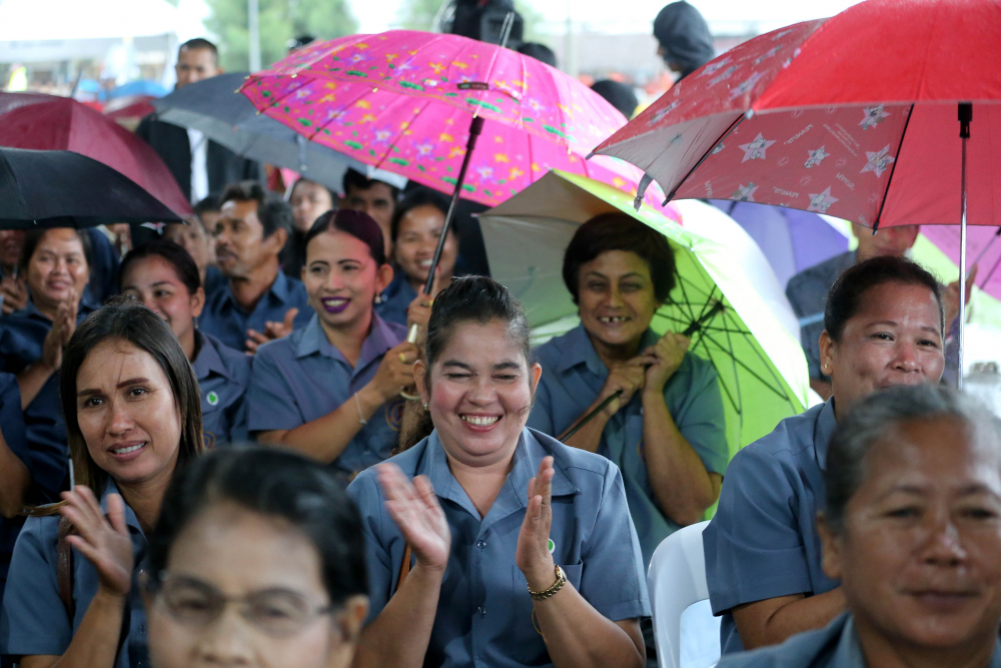 PM in South  in bid to help tackle floods