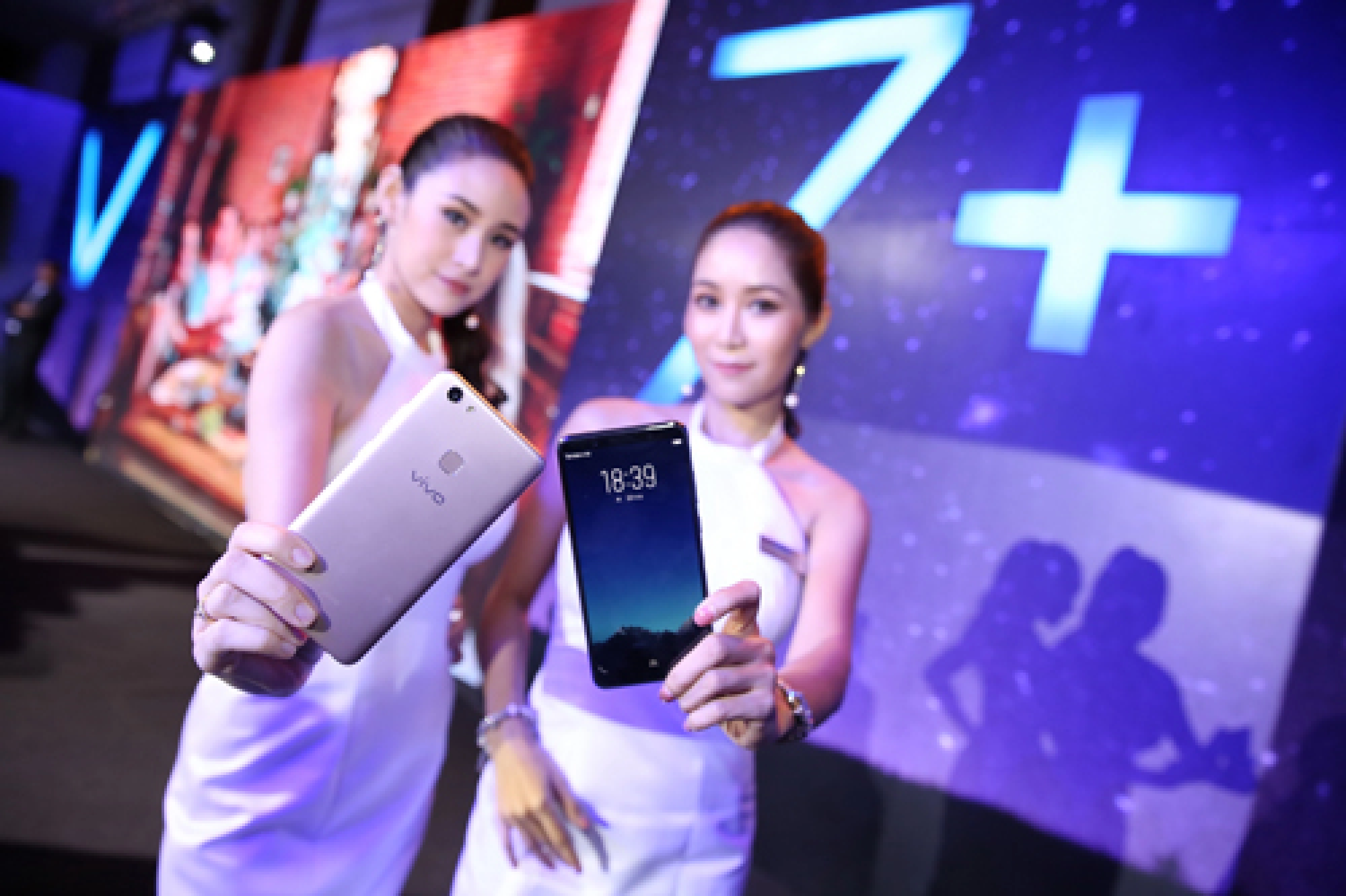 Smooth sound, fabulous faces