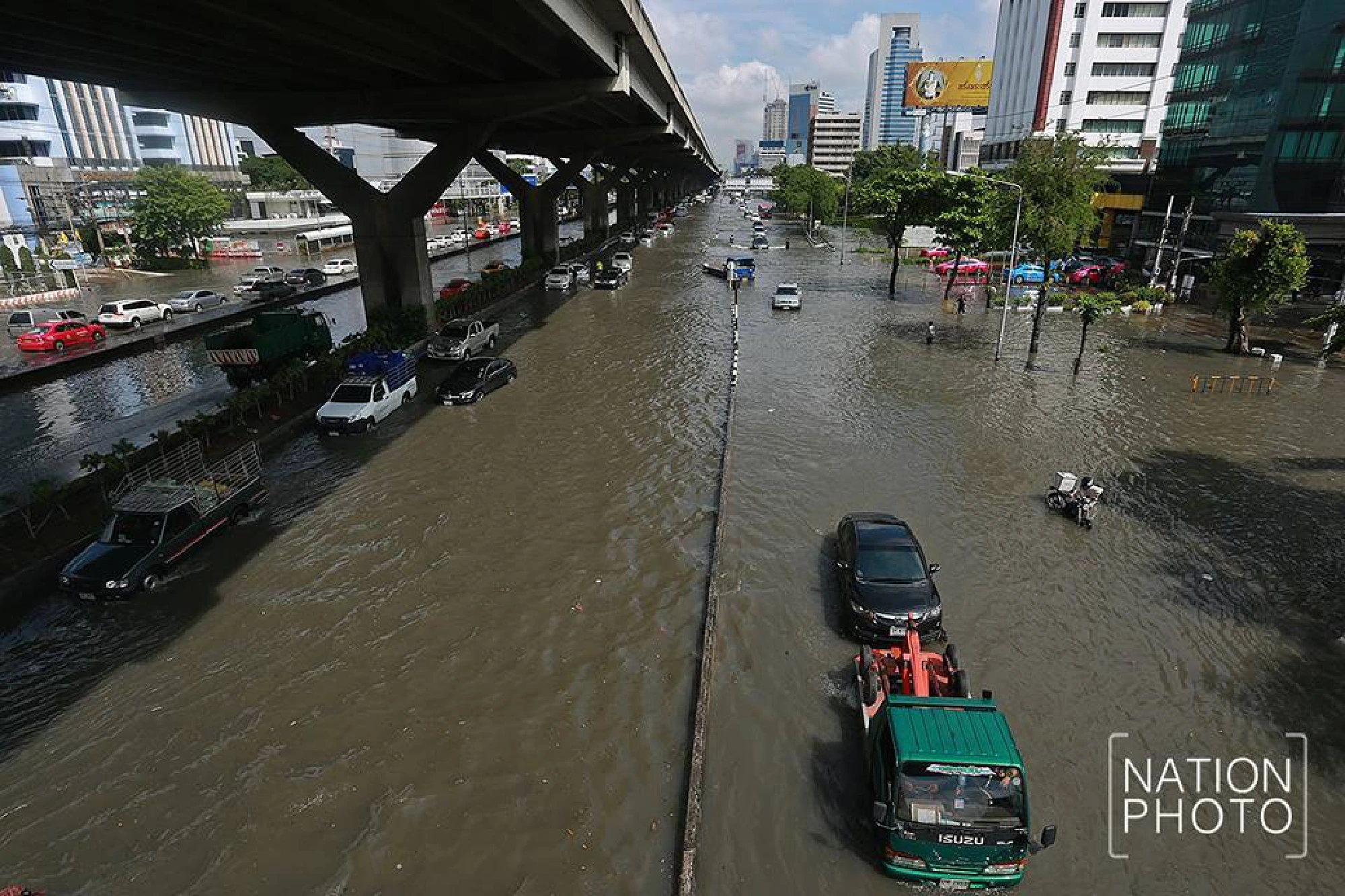 Heavy overnight rains cause flooding in Bangkok