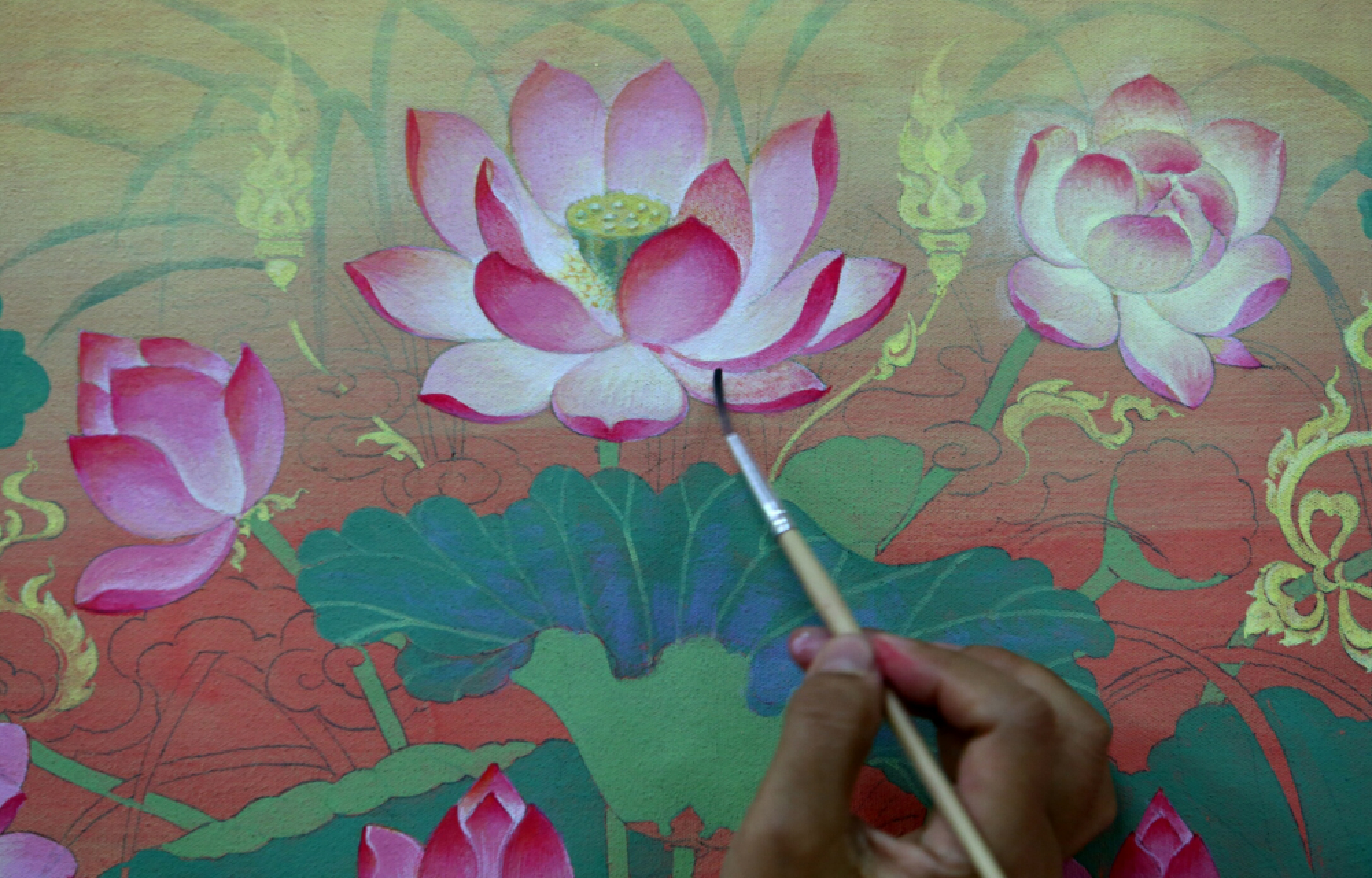 Decorative Royal Cremation panels ‘guide the way to Heaven’