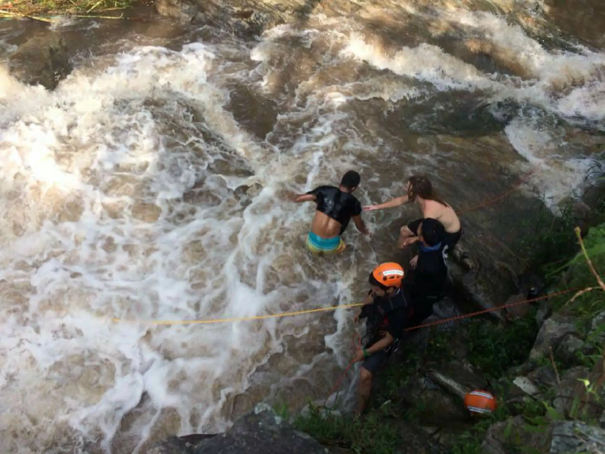 Body of man found below Chiang Mai waterfall