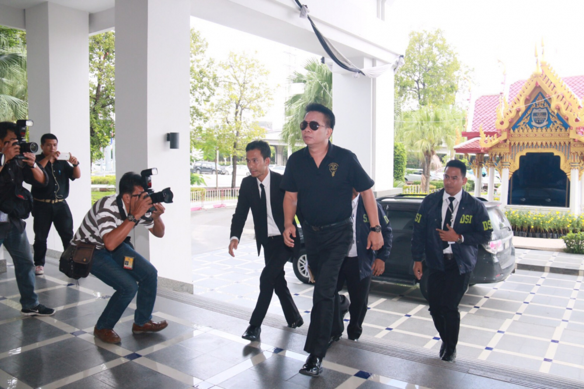 Editor arrested over alleged pyramid scheme