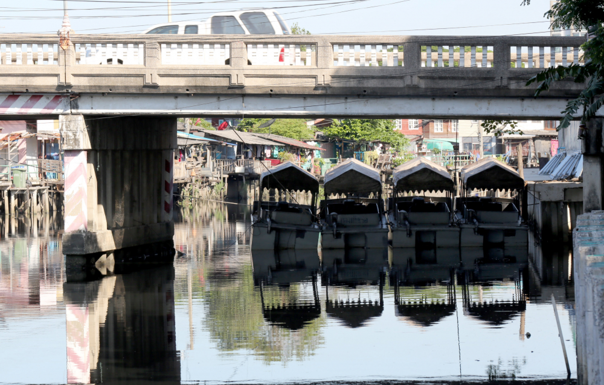 Victims of floods can sue, say academics