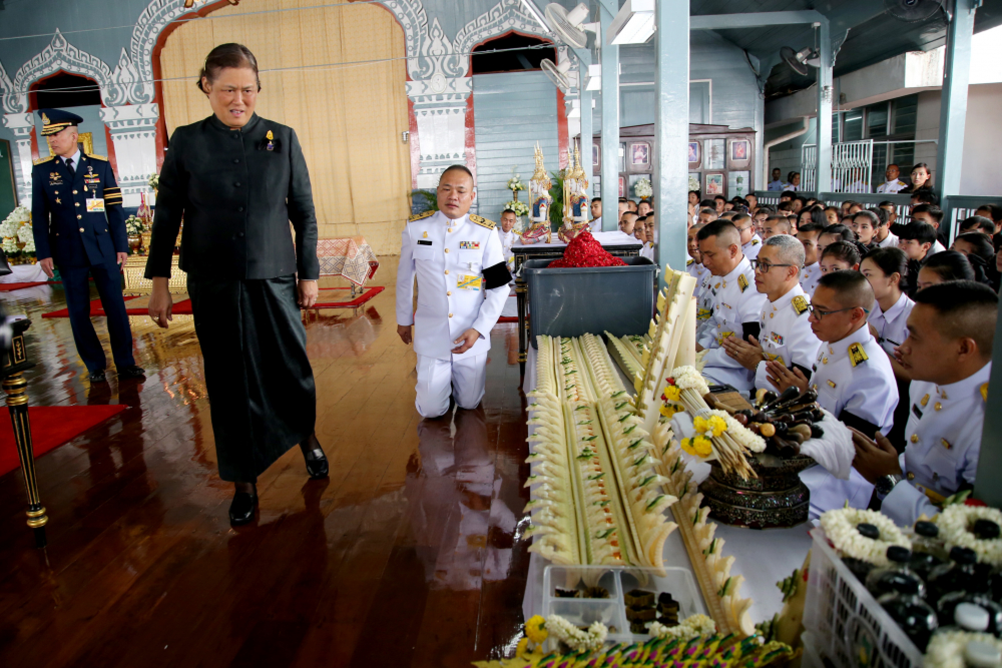 HRH Princess Sirindhorn performs sacred offering ceremony for funeral pyre