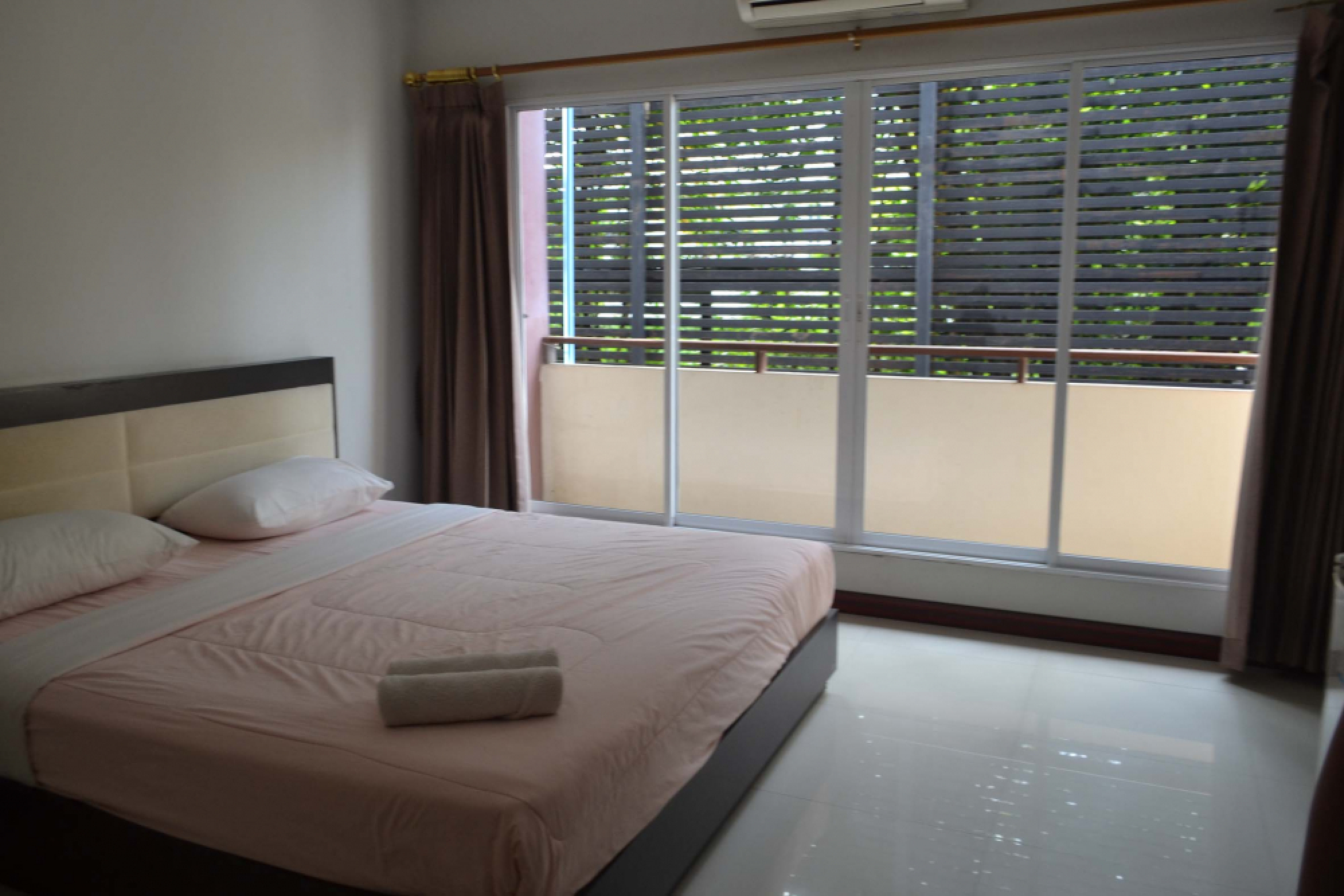 Resort provides free accommodation for mourners