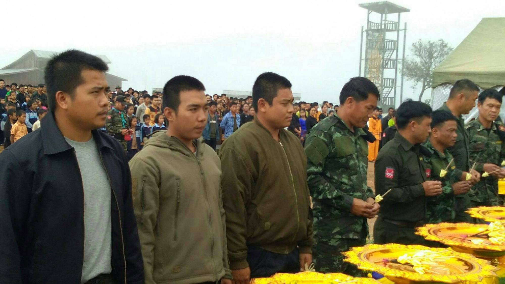 Shan, Karen in Myanmar pay floral tributes to late King